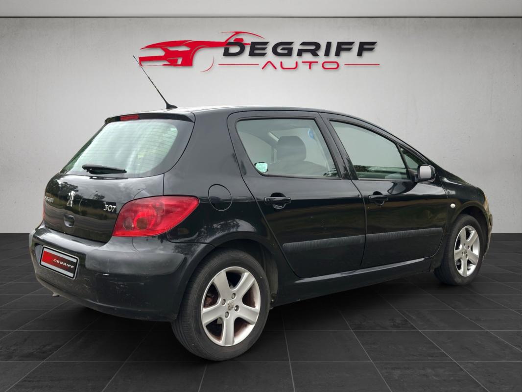 Peugeot 307 1.6i 16V XR Présence