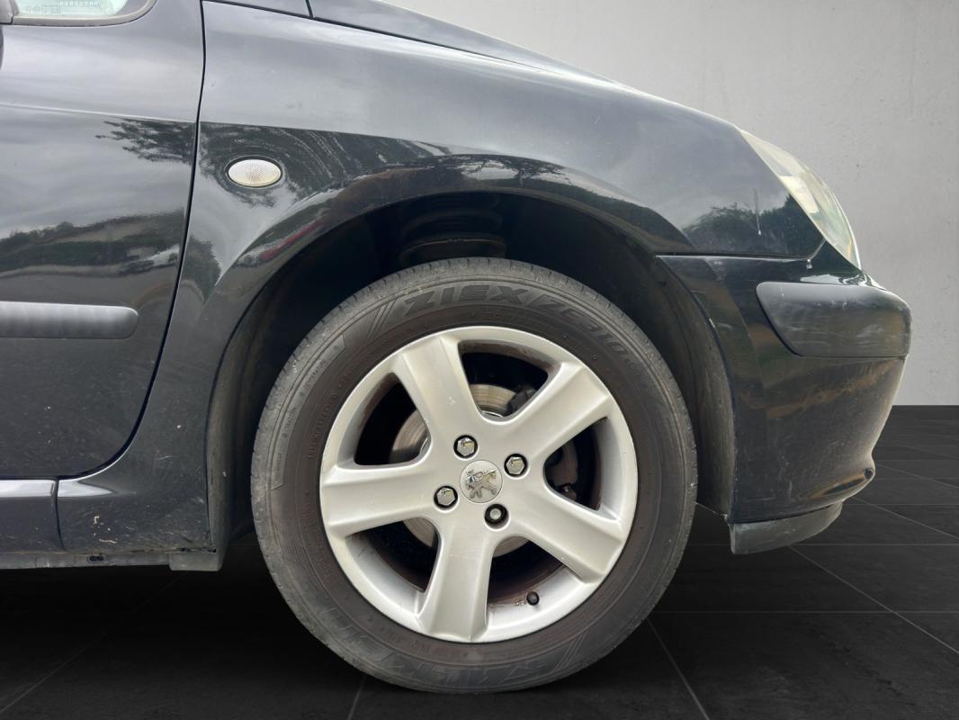 Peugeot 307 1.6i 16V XR Présence
