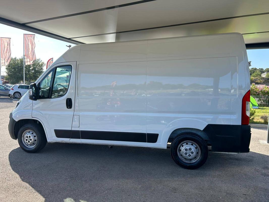 Peugeot Boxer FOURGON TOLE 335 L2H2 BLUEHDI 120 S&S PREMIUM