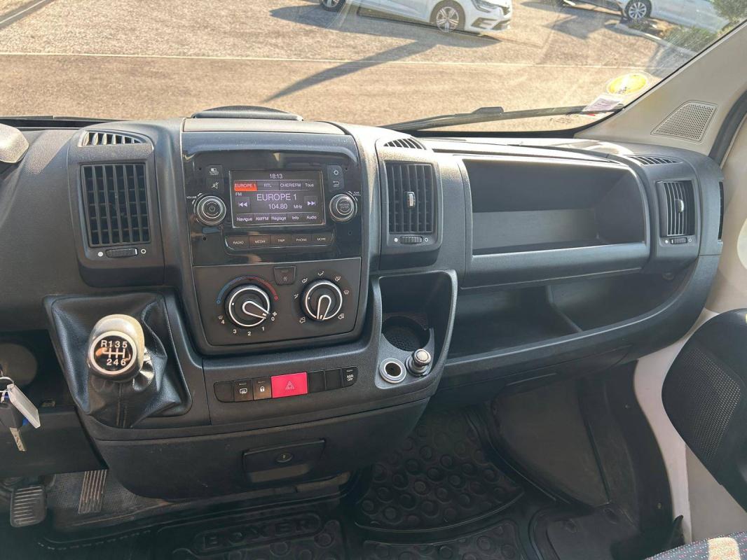 Peugeot Boxer FOURGON TOLE 335 L2H2 BLUEHDI 120 S&S PREMIUM