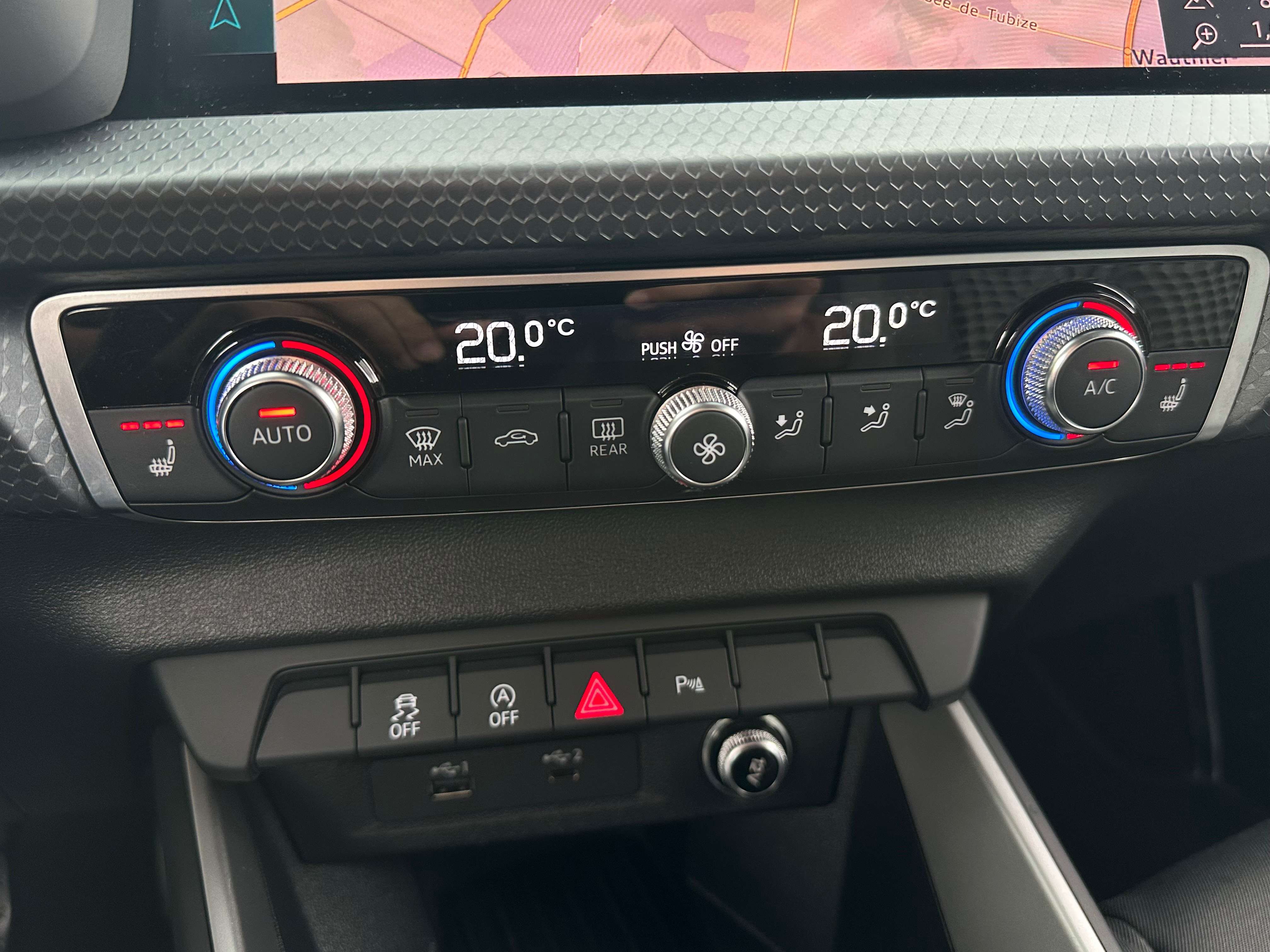 Audi A1 1.0 TFSI*S LINE*1ER MAIN*15694 HTVA*NEW MODEL*116 CV*LED*SIEG CHAUFF*CARPLAY