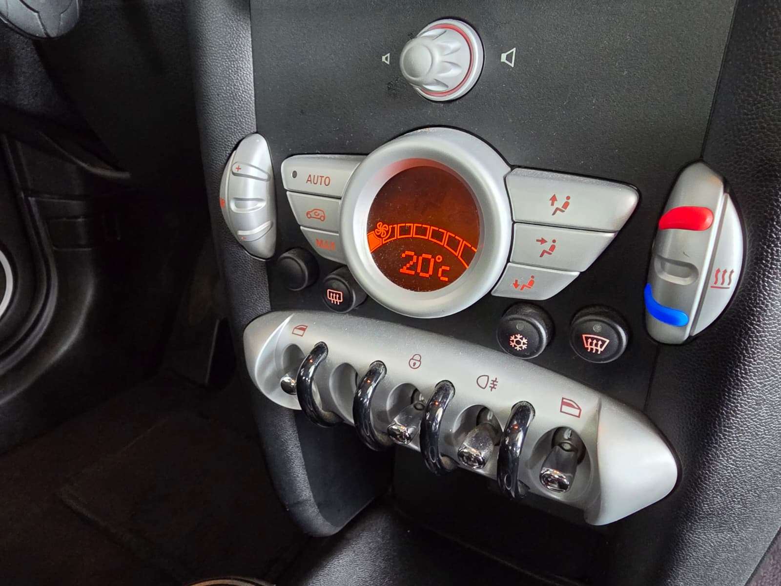 MINI Cooper D 🟢1.6 DIESEL 109CV - FULL CARNET - BLUETOOTH - GPS