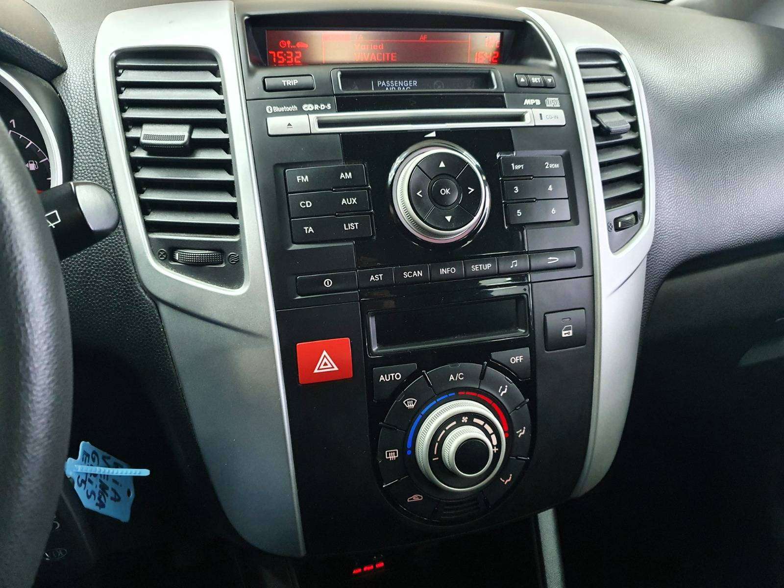 Kia Venga 🟢1.4 DIESEL - 1ER MAIN - CRUISE - CLIM -BLUETOOTH
