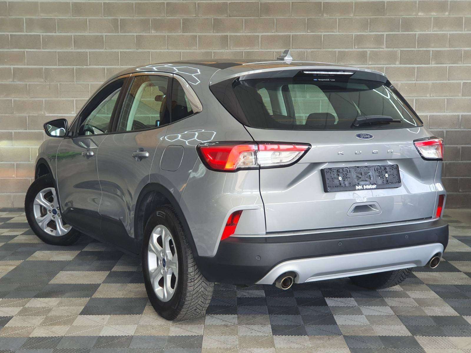 Ford Kuga 🟢1.5 ESSENCE 120CV - GPS - CRUISE - S.CHAUFF
