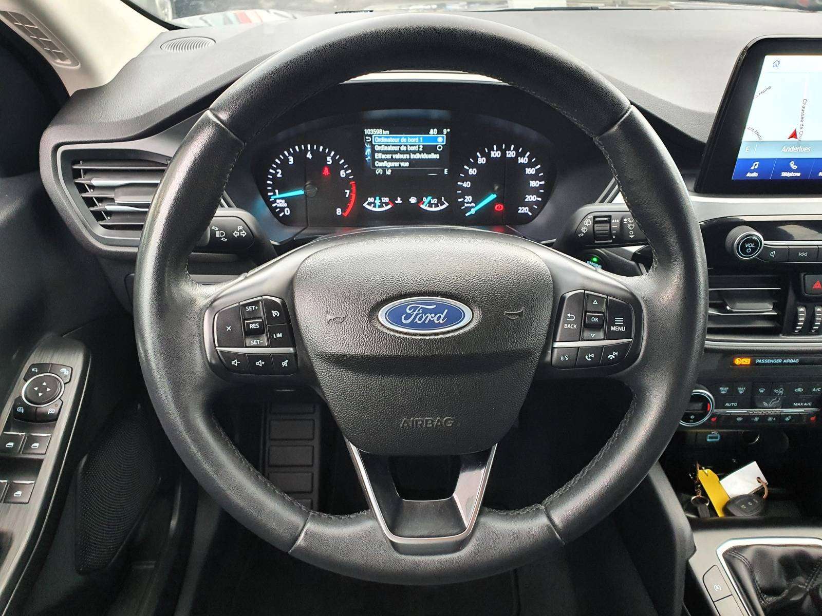 Ford Kuga 🟢1.5 ESSENCE 120CV - GPS - CRUISE - S.CHAUFF