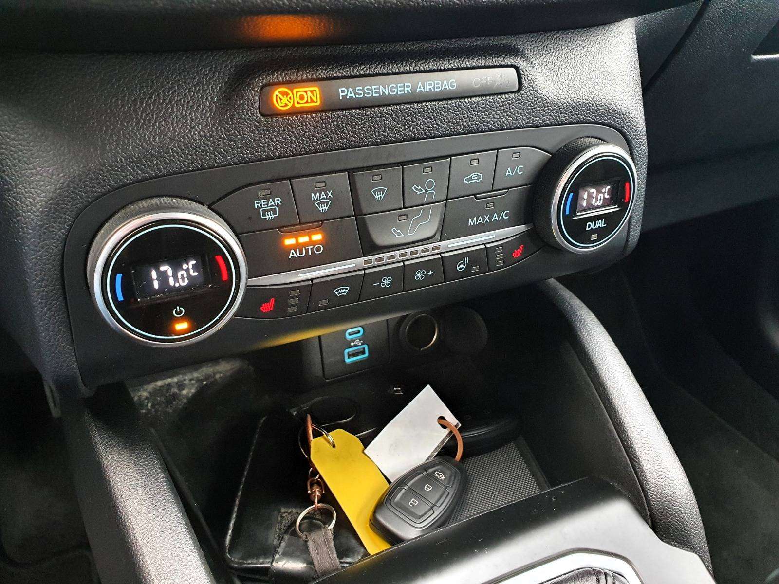 Ford Kuga 🟢1.5 ESSENCE 120CV - GPS - CRUISE - S.CHAUFF