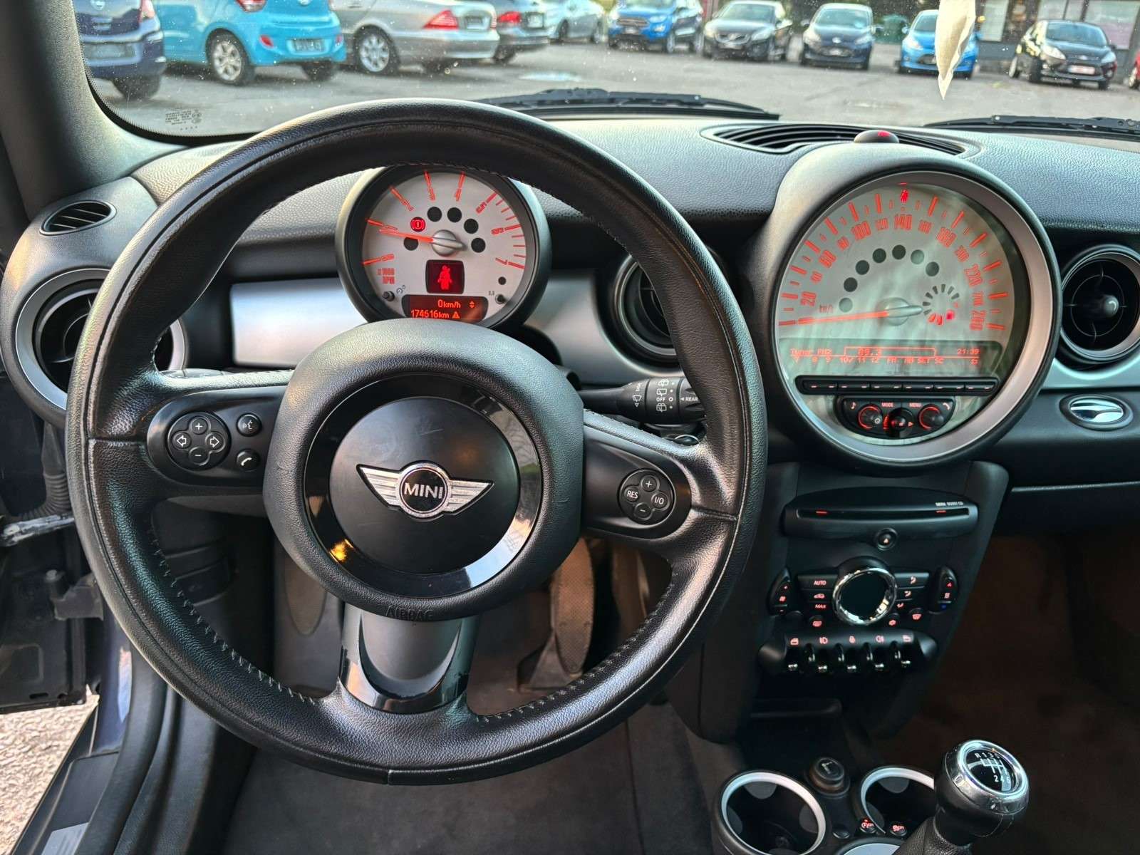 MINI Cooper D Mini 1.6 D Cooper