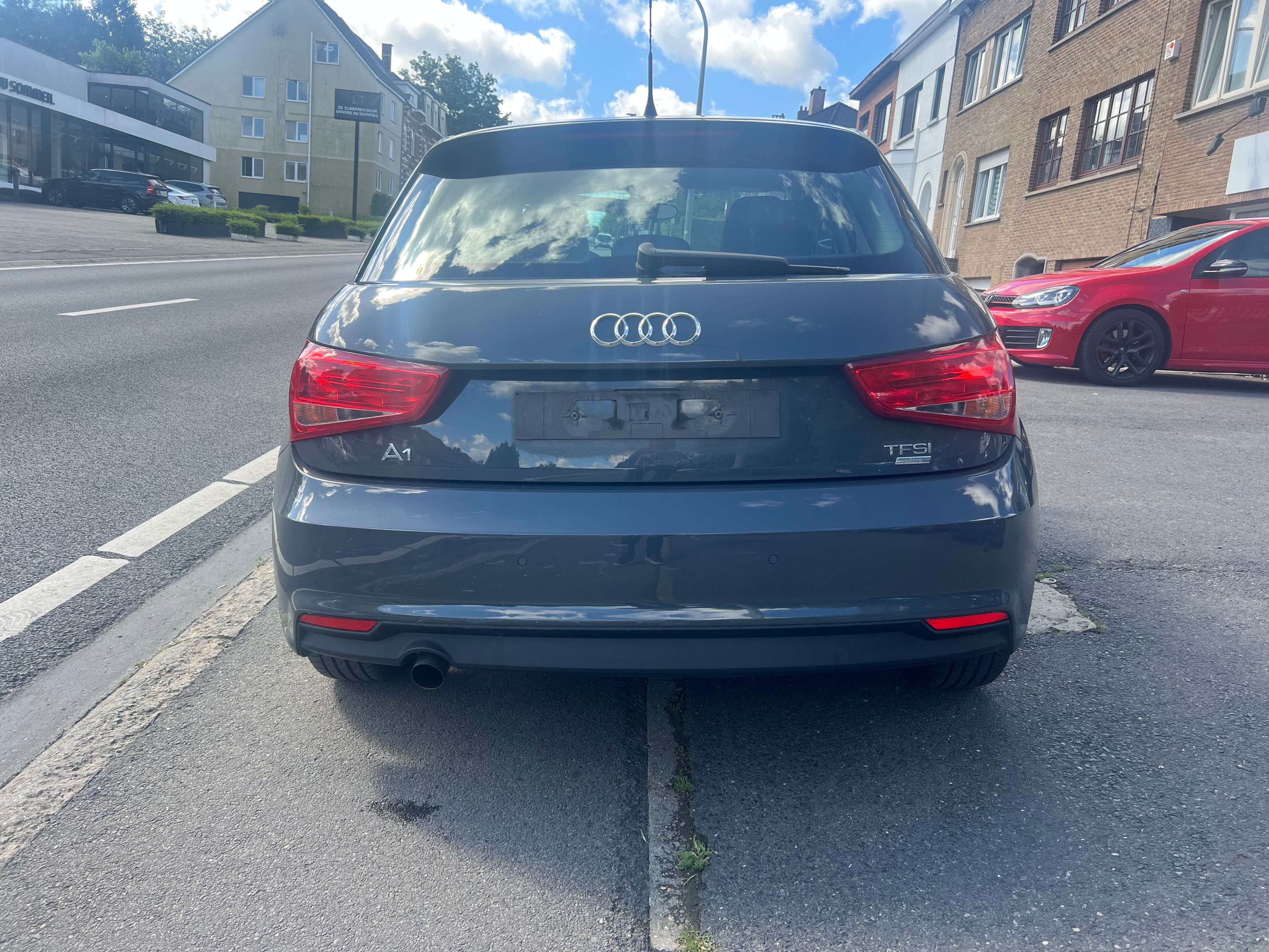 Audi A1 Sportback 1.0 TFSI Sport S tronic GPS CUIR SIÈGES SPORT CHAUFFANTS GARANTIE CRÉDIT 100%