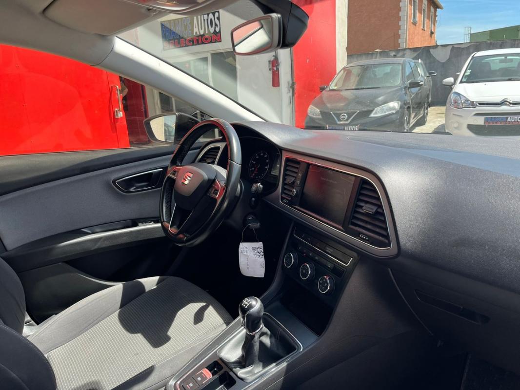 Seat Leon 1.2 TSI 110 CH ESSENCE - CRIT'AIR 1 | ENTIÈREMENT RÉVISÉE & GARANTIE 12 MOIS EN EUROPE