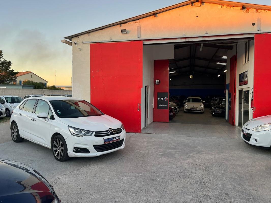 Citroen C4 111 CH ESSENCE CRIT'AIR 1 | ENTIÈREMENT RÉVISÉE ET GARANTIE EN EUROPE