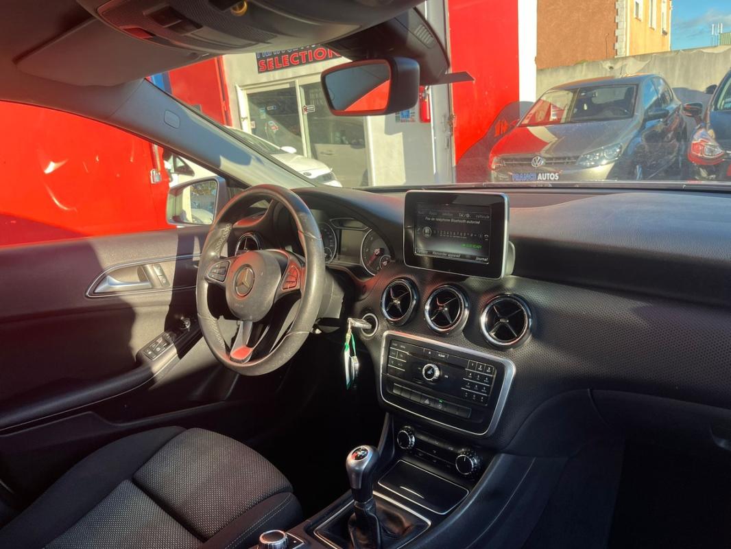 Mercedes-Benz Classe A 180 PHASE 2 1.5L CDI 110 CH - TRÈS PROPRE | ENTIÈREMENT RÉVISÉE ET GARANTIE