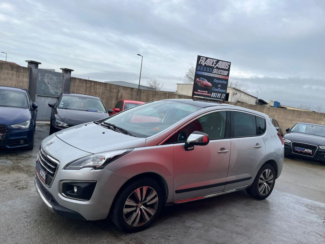 Peugeot 3008 1.6 HDI 120 CH - TOIT PANORAMIQUE | ENTIÈREMENT RÉVISÉE ET GARANTIE 12 MOIS EUROPE