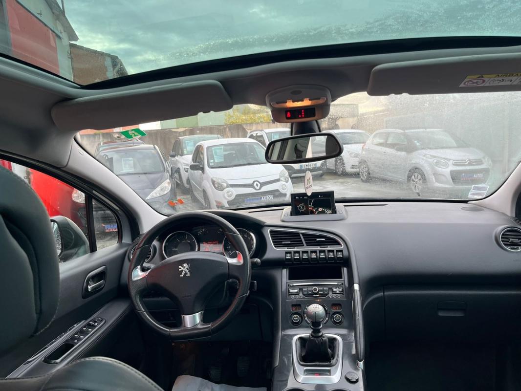 Peugeot 3008 1.6 HDI 120 CH - TOIT PANORAMIQUE | ENTIÈREMENT RÉVISÉE ET GARANTIE 12 MOIS EUROPE