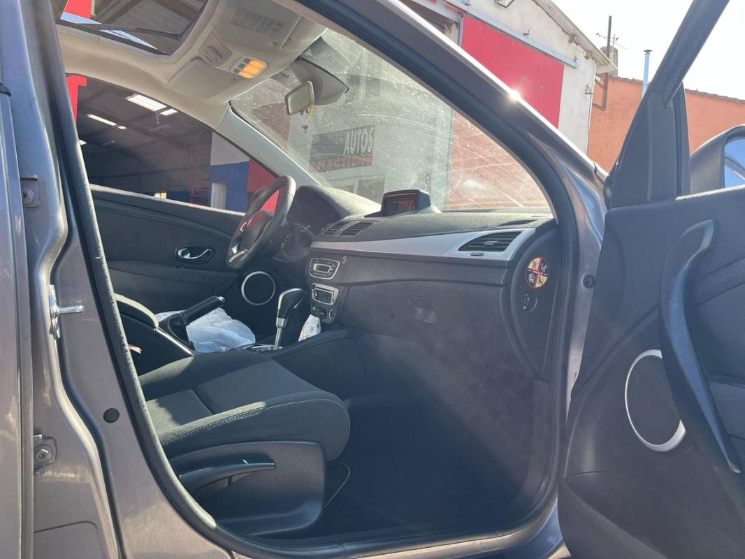 Renault Megane III BREAK 1.5L DCI 110 CH DIESEL - GPS TRES PROPRE RÉVISÉE ET GARANTIE 12 MOIS EUROPE