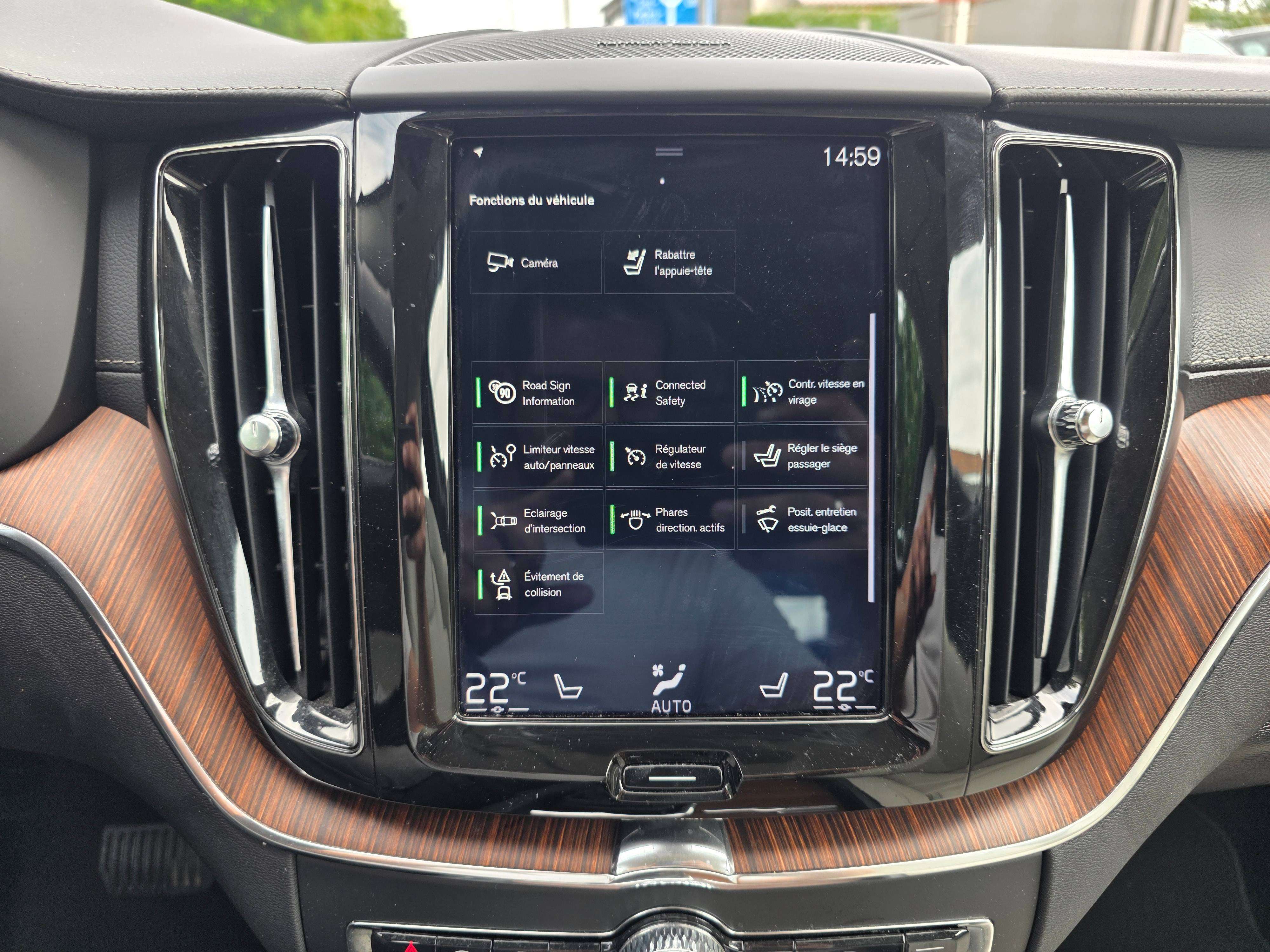 Volvo XC60 2.0 D4 Inscription Geartronic AdBlue 1°EIG. FULL OPTIES . IN PERFECTE STAAT !!