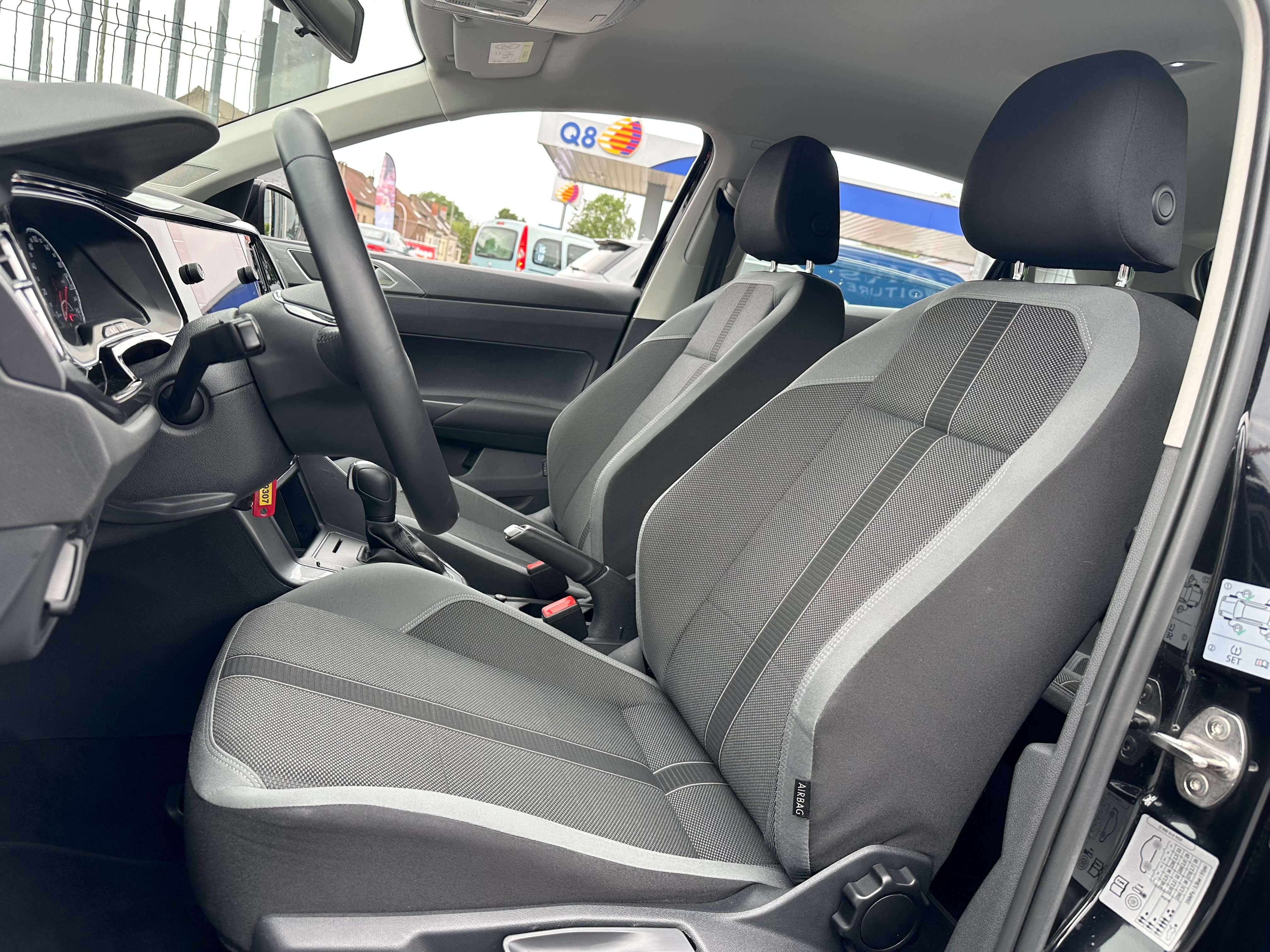Volkswagen Polo 1.0 TSI*1ER PROP*SIEGE CHAUFFANT*CARPLAY*GARANTIE