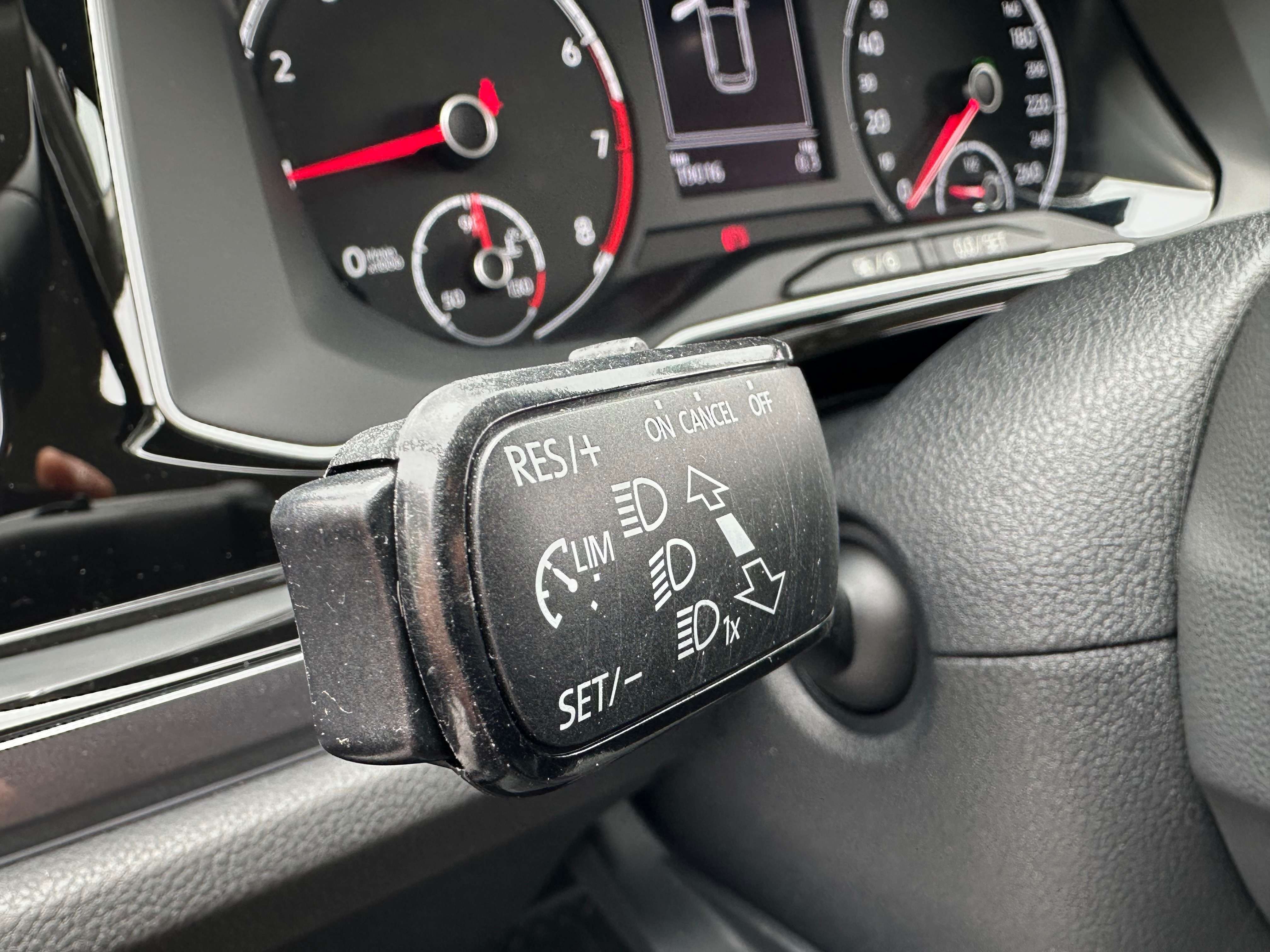 Volkswagen Polo 1.0 TSI*1ER PROP*SIEGE CHAUFFANT*CARPLAY*GARANTIE