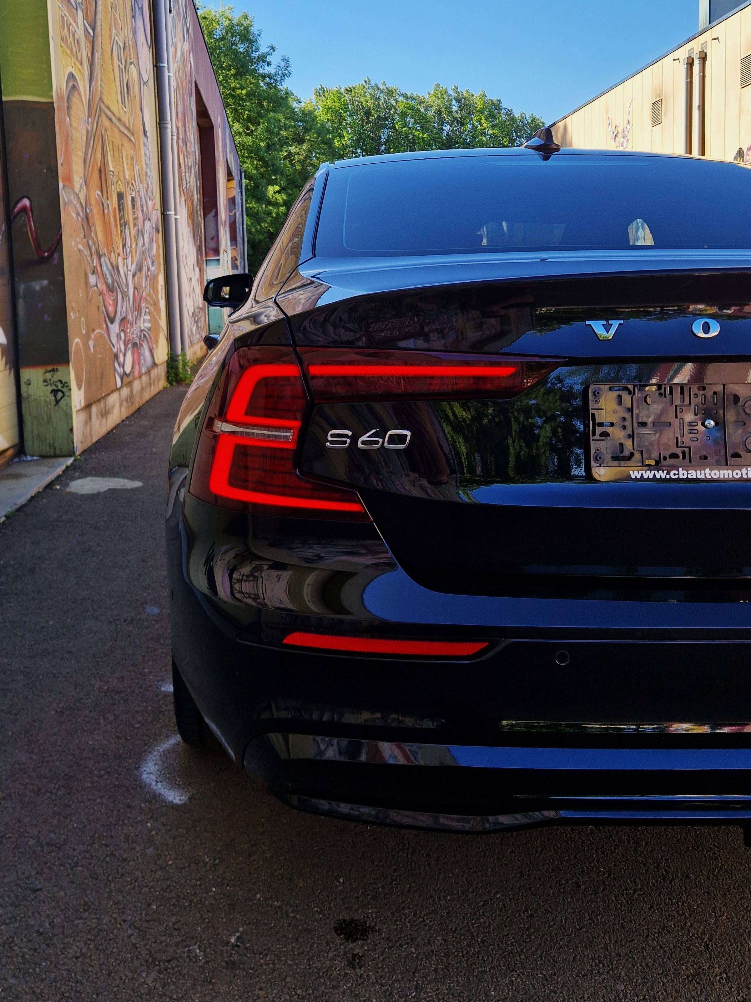 Volvo S60 S60 2.0 B5 MHEV Ultimate Dark