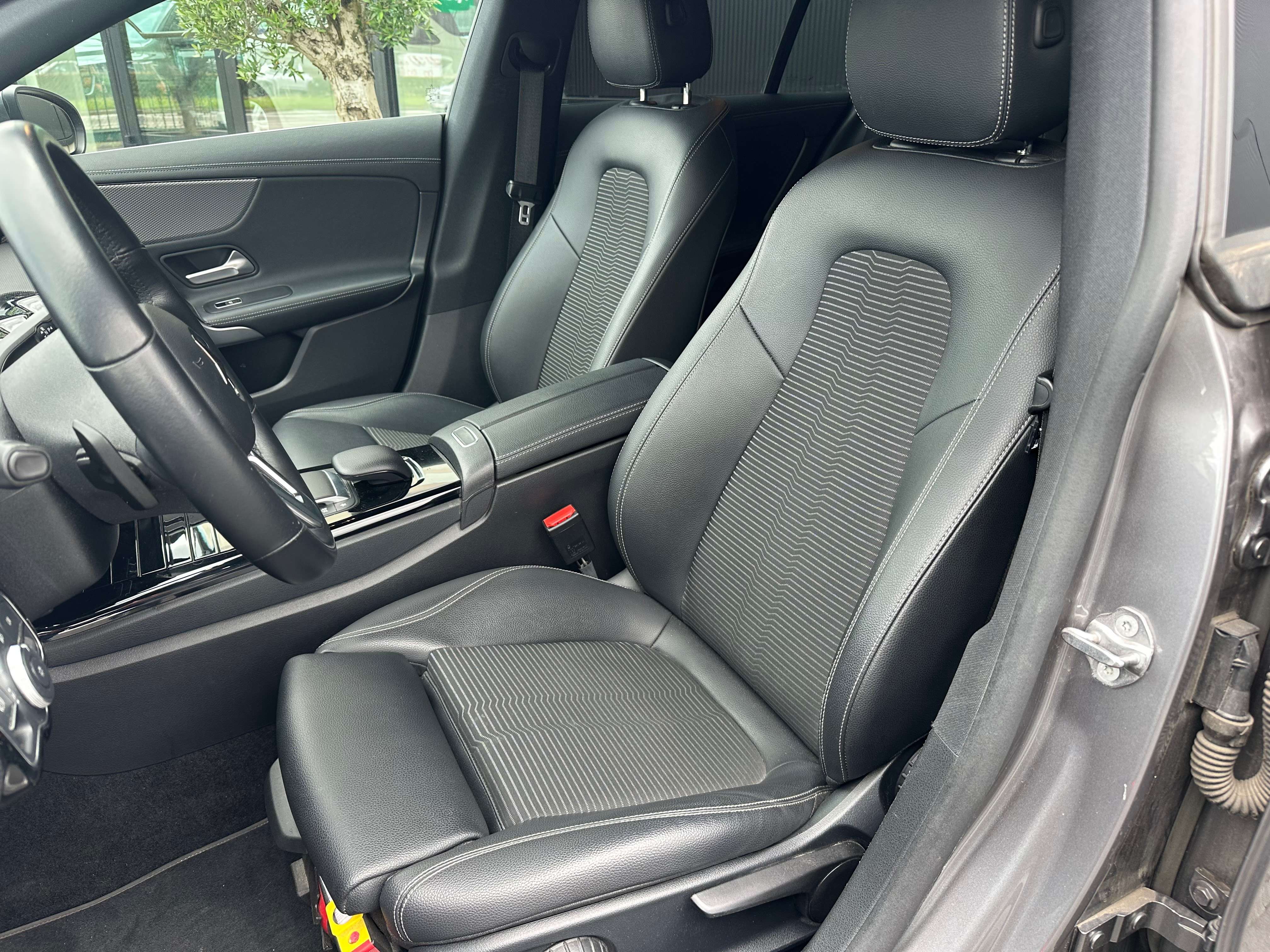 Mercedes-Benz CLA 250 e PHEV Sport  Line Automaat Perfect condition !!!