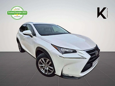 Lexus NX 300h 2.5i FWD Executive // HYBRID//CARNET/GARANTIE 12M