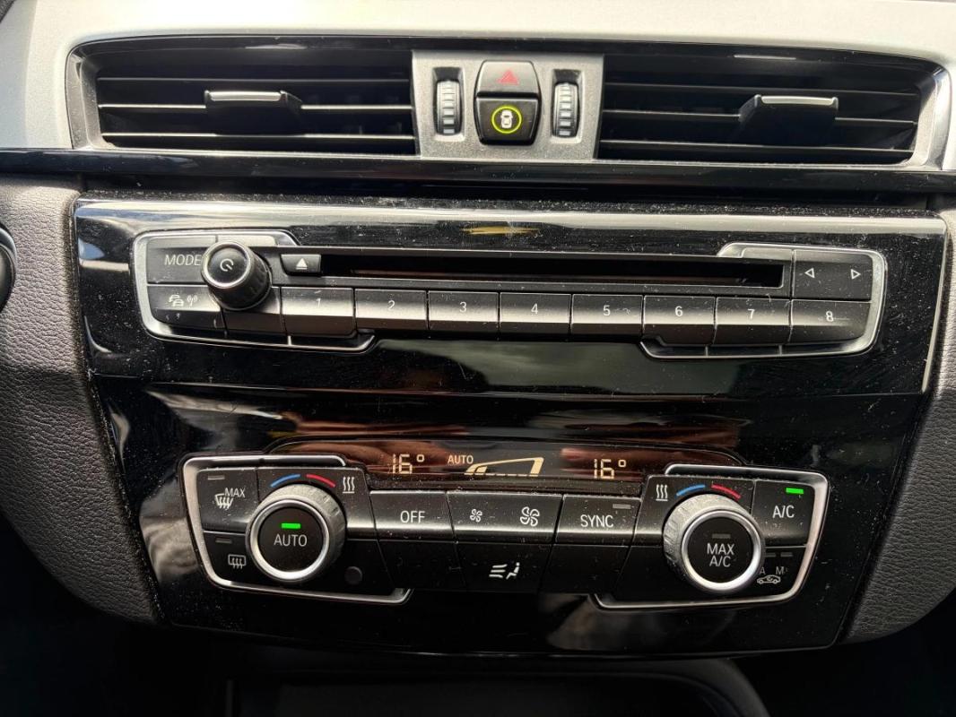 Bmw X1 2.0 d 150 cv MOTEUR A CHAINE - ENTRETIEN JOUR TOIT OUVRANT RADAR DE RECUL CLIM AUTO