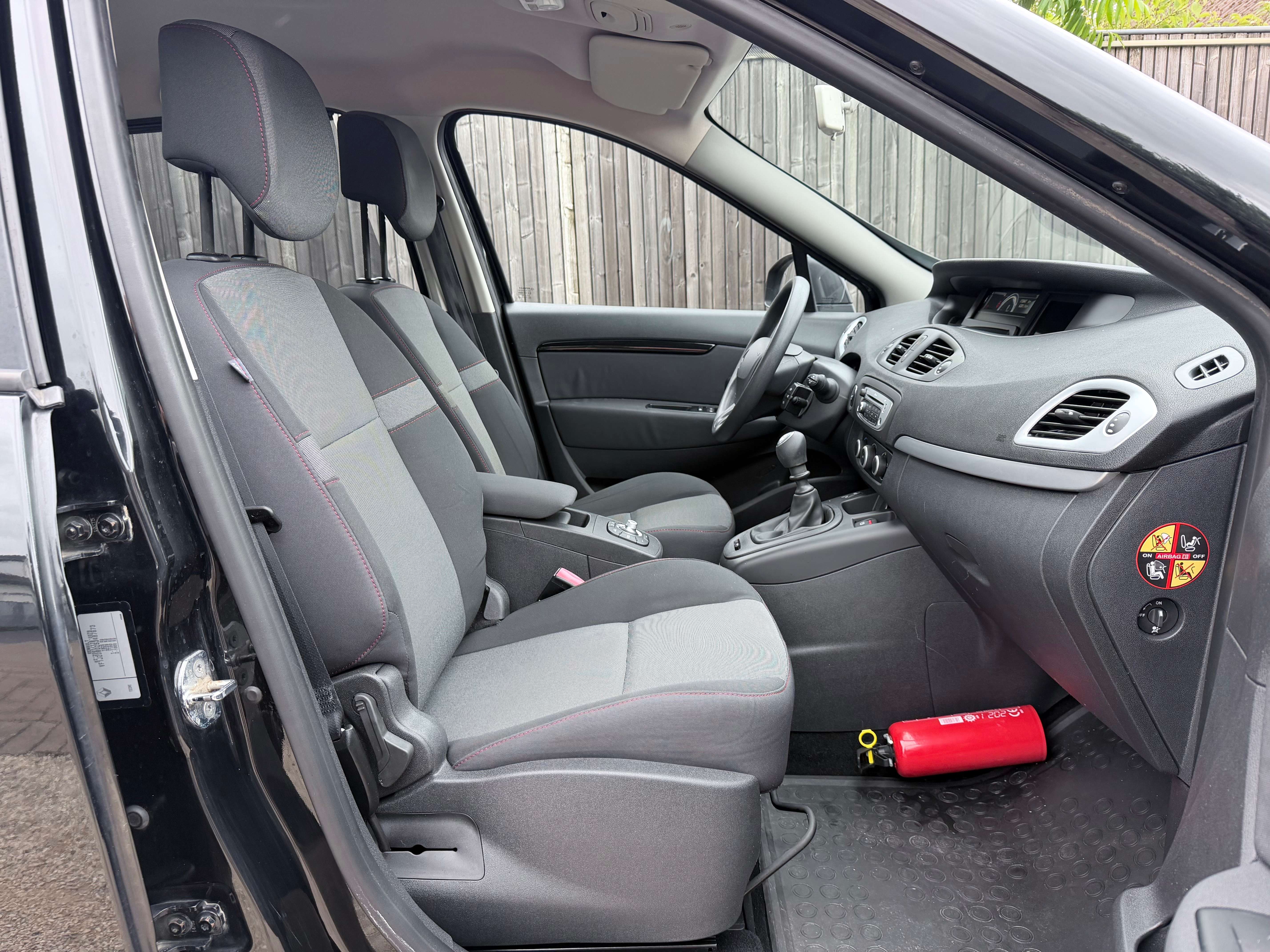 Renault Scenic Scenic 1.5 dCi 1ste HAND/1MAIN