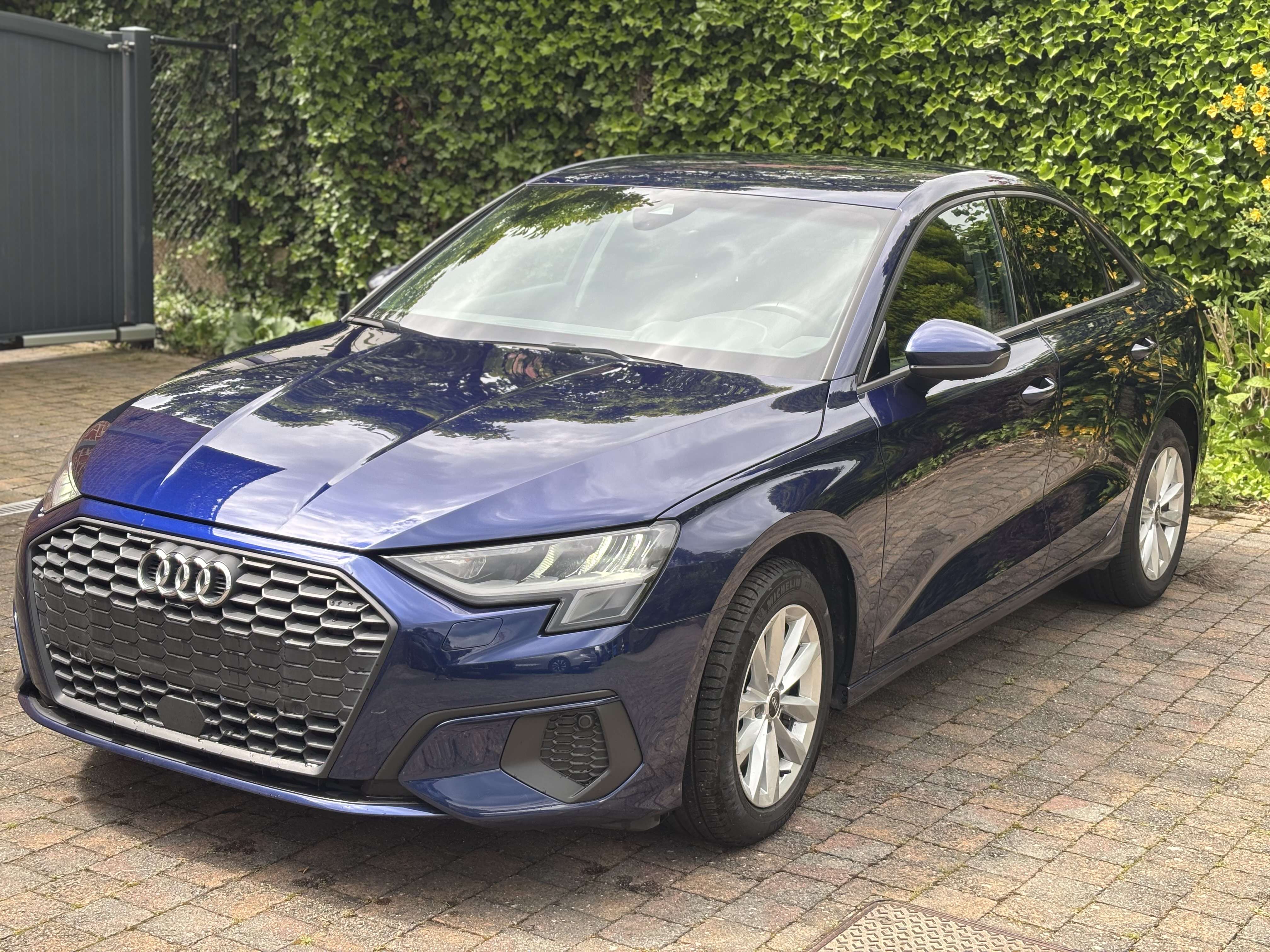 Audi A3 30TFSI S Tronic 12mois Garantie)