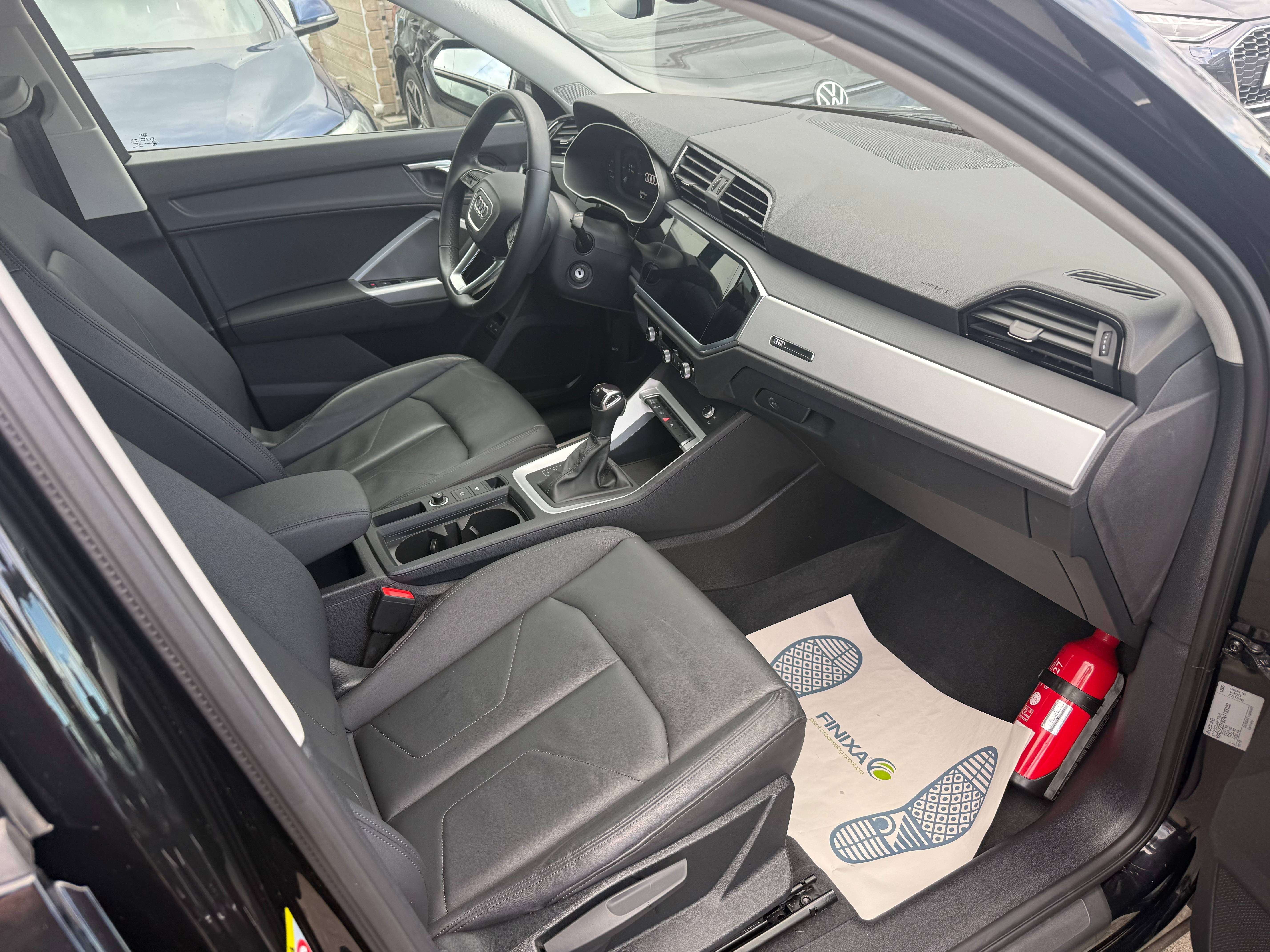 Audi Q3 Q3 PHEV 45 TFSIe  S tronic (180 kW)/Navi/Leder/lane assist/cruise ct/zetelverwarmingpdc V&A