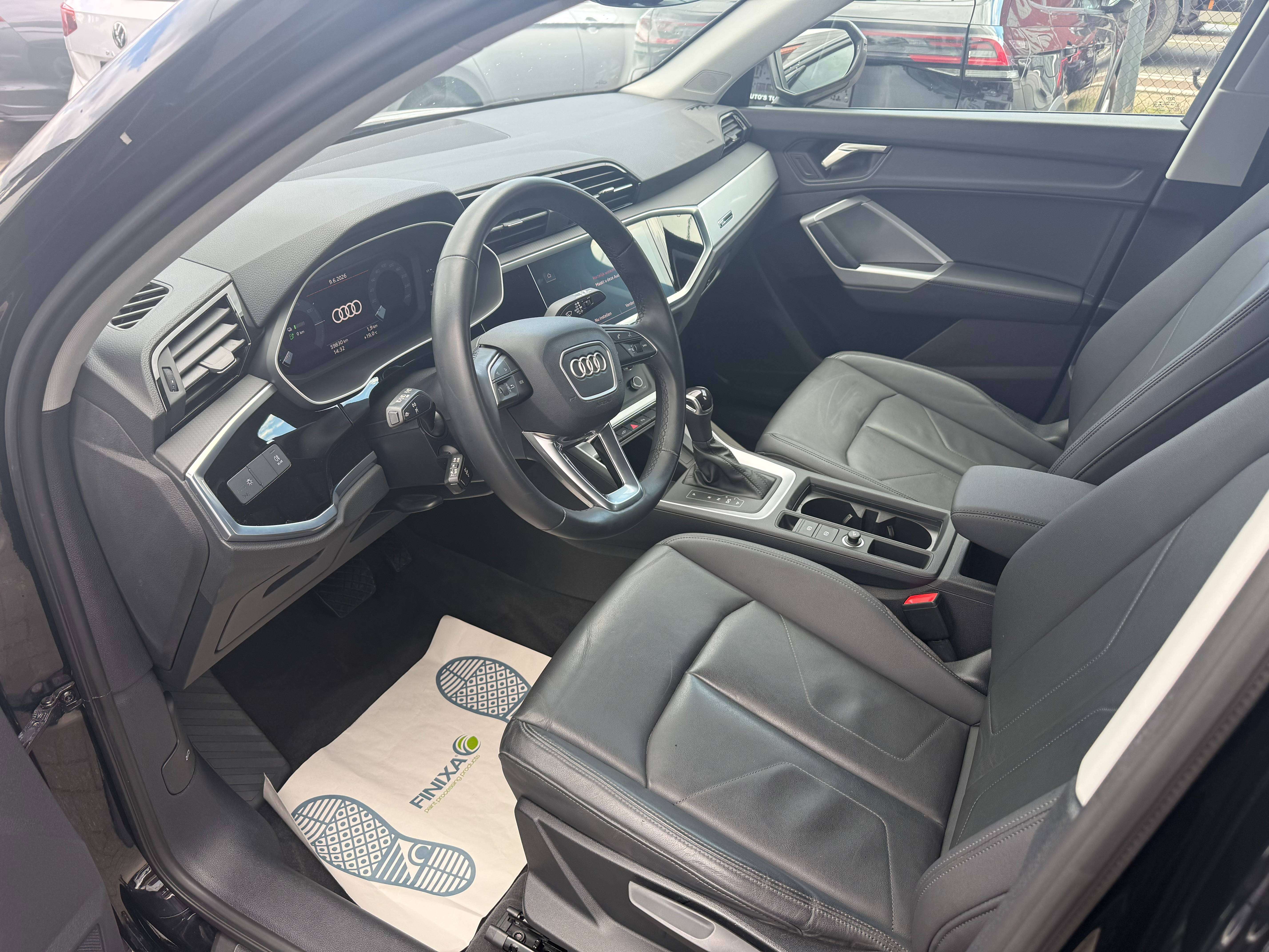 Audi Q3 Q3 PHEV 45 TFSIe  S tronic (180 kW)/Navi/Leder/lane assist/cruise ct/zetelverwarmingpdc V&A