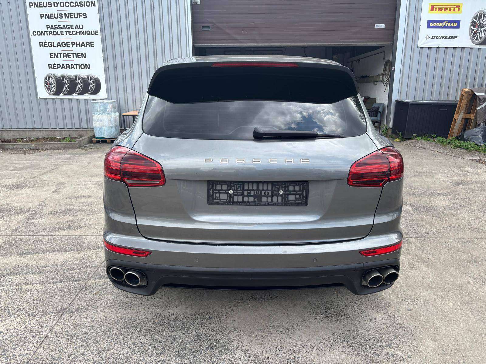 Porsche Cayenne Cayenne 3.0i V6 PHEV S Tiptronic S (306 kW)