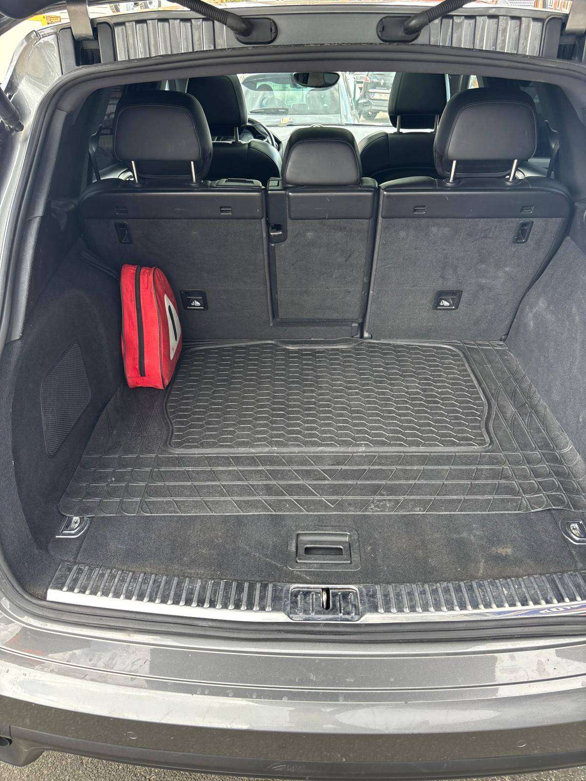 Porsche Cayenne Cayenne 3.0i V6 PHEV S Tiptronic S (306 kW)
