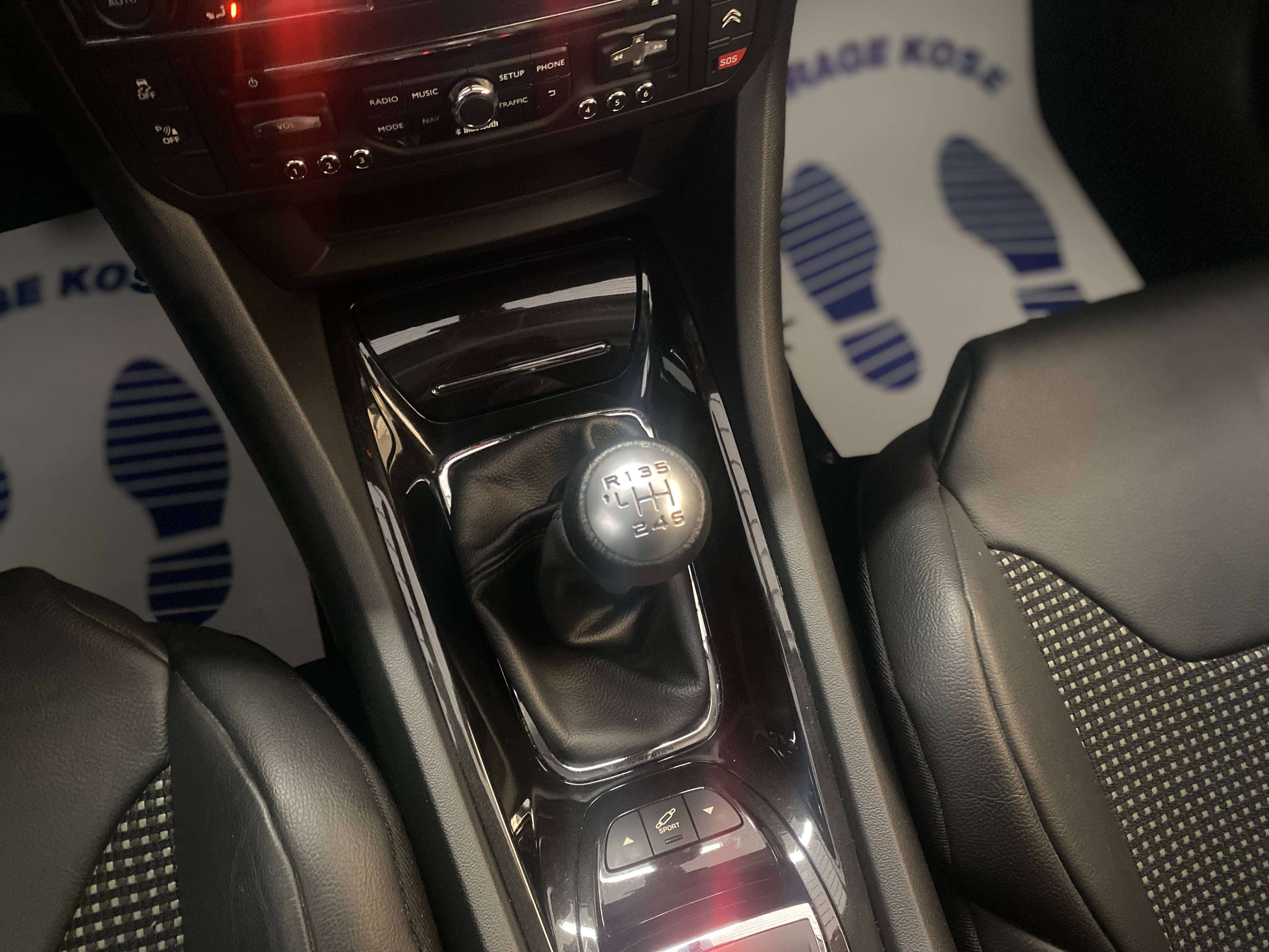 Citroen C5 C5 2.0 HDi Exclusive // 1ER PROPRIETAIRE +SUSPENSION HYDRAULIQUE+GARANTIE 12 MOIS+ESSAIS ROUTIER+CT+CARPASS//