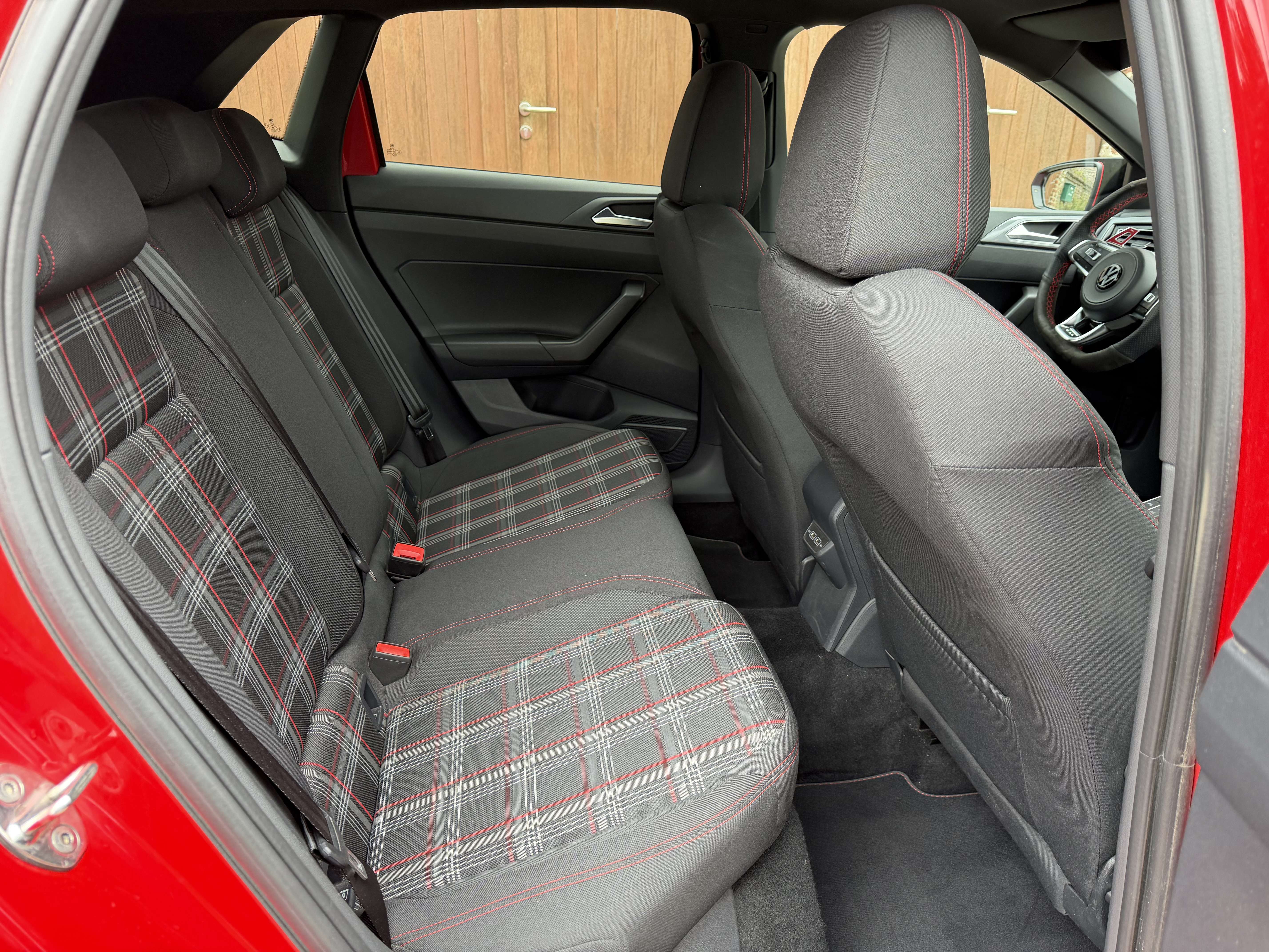 Volkswagen Polo GTI 2.0 TSi OPF DSG *PANO // BEATS // CARPLAY // CAM /