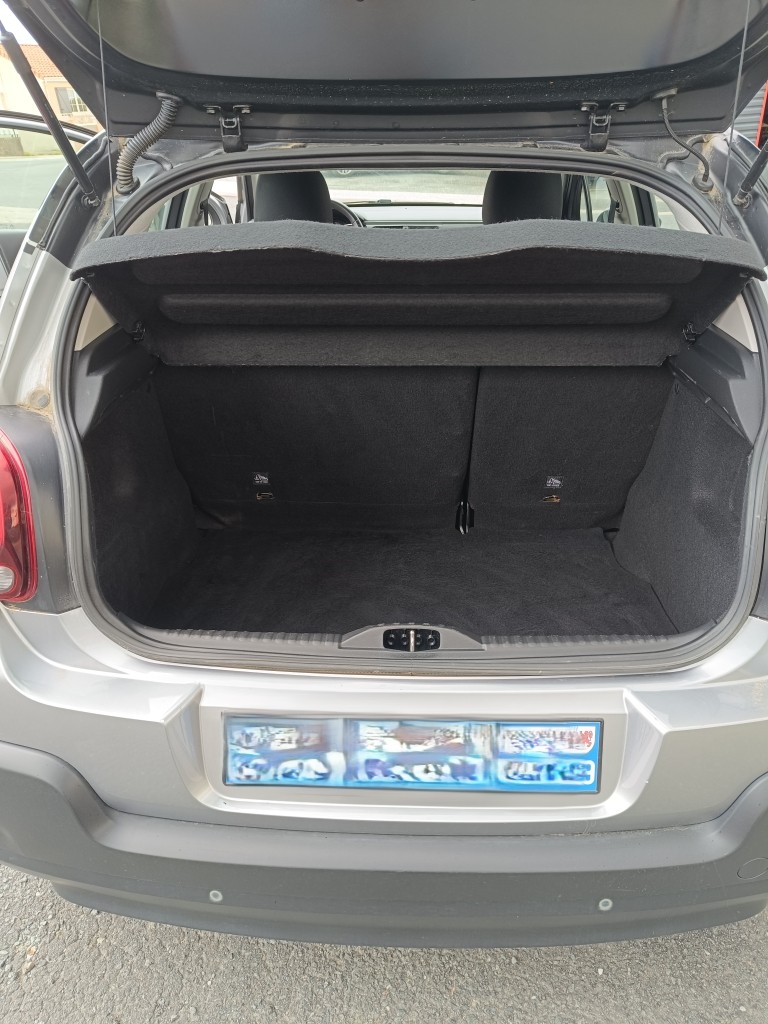 Citroen C3 III (2) 1.5 BLUEHDI 100 S&amp;S SHINE BV6