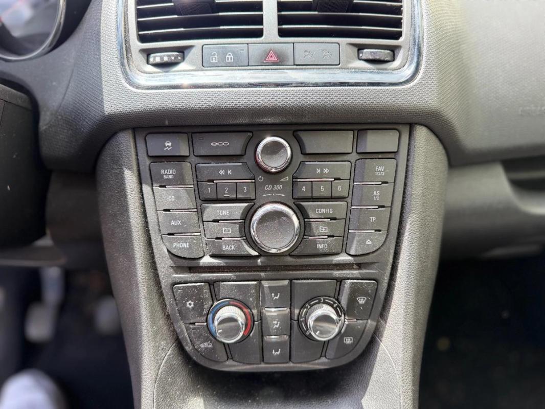 Opel Meriva 1.4 TWINPORT T 120 CONNECT PACK - CLIMATISATION IDEAL JEUNE FAMILLE