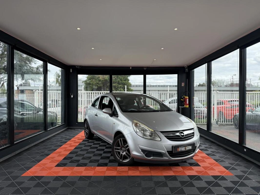 Opel Corsa 1.2i Twinport D BERLINE Enjoy PHASE 1