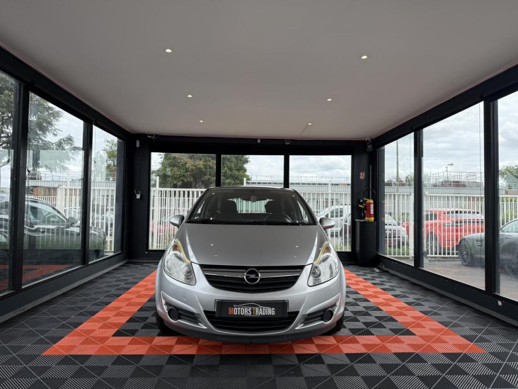 Opel Corsa 1.2i Twinport D BERLINE Enjoy PHASE 1