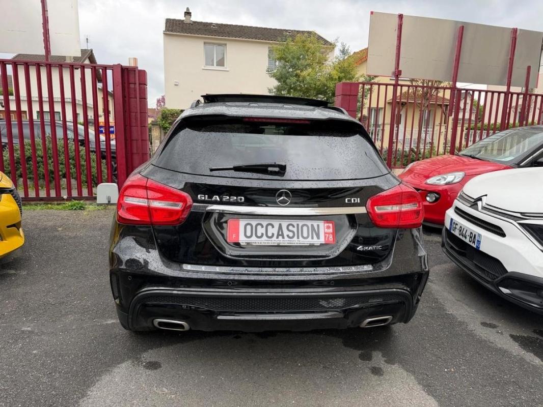 Mercedes-Benz Gla 2.2 220 CDI 170 FASCINATION 4MATIC 7G-DCT BVA