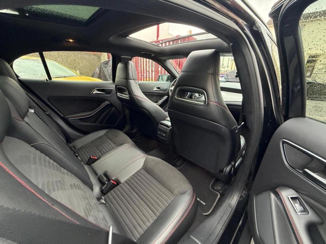 Mercedes-Benz Gla 2.2 220 CDI 170 FASCINATION 4MATIC 7G-DCT BVA