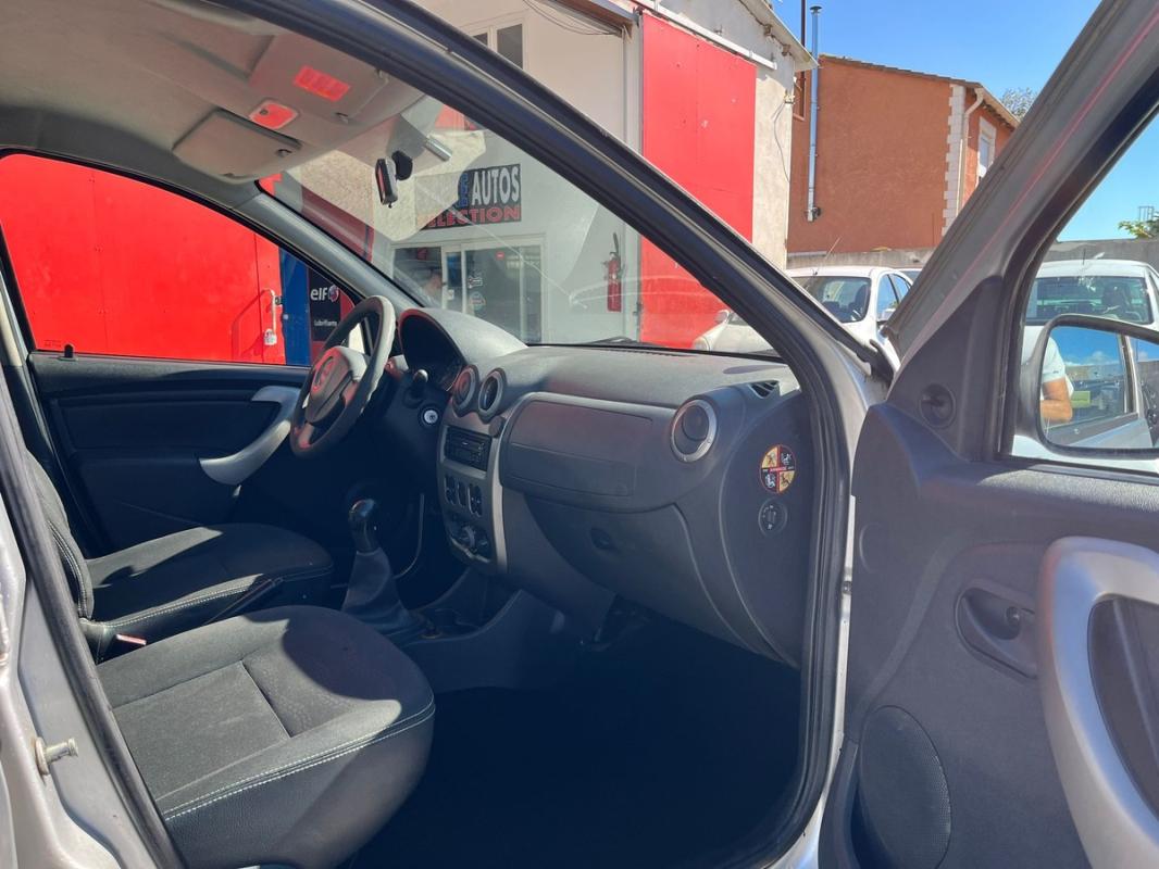 Dacia Sandero 1.5 DCI 70 CHEVAUX - TRÈS PROPRE ROBUSTE ENTIÈREMENT RÉVISÉE ET GARANTIE