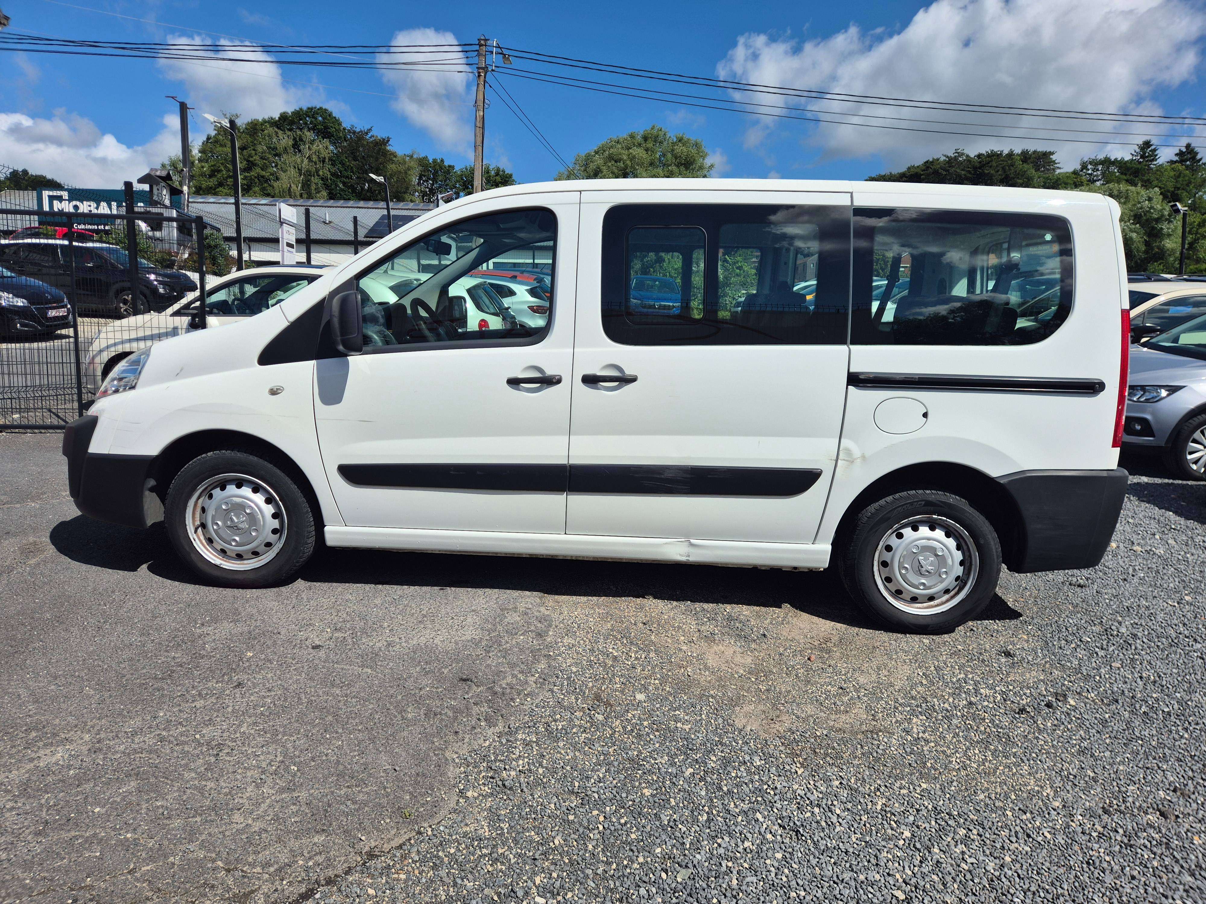 Peugeot Expert 2.0 HDi L1H1 Confort 9pl.
