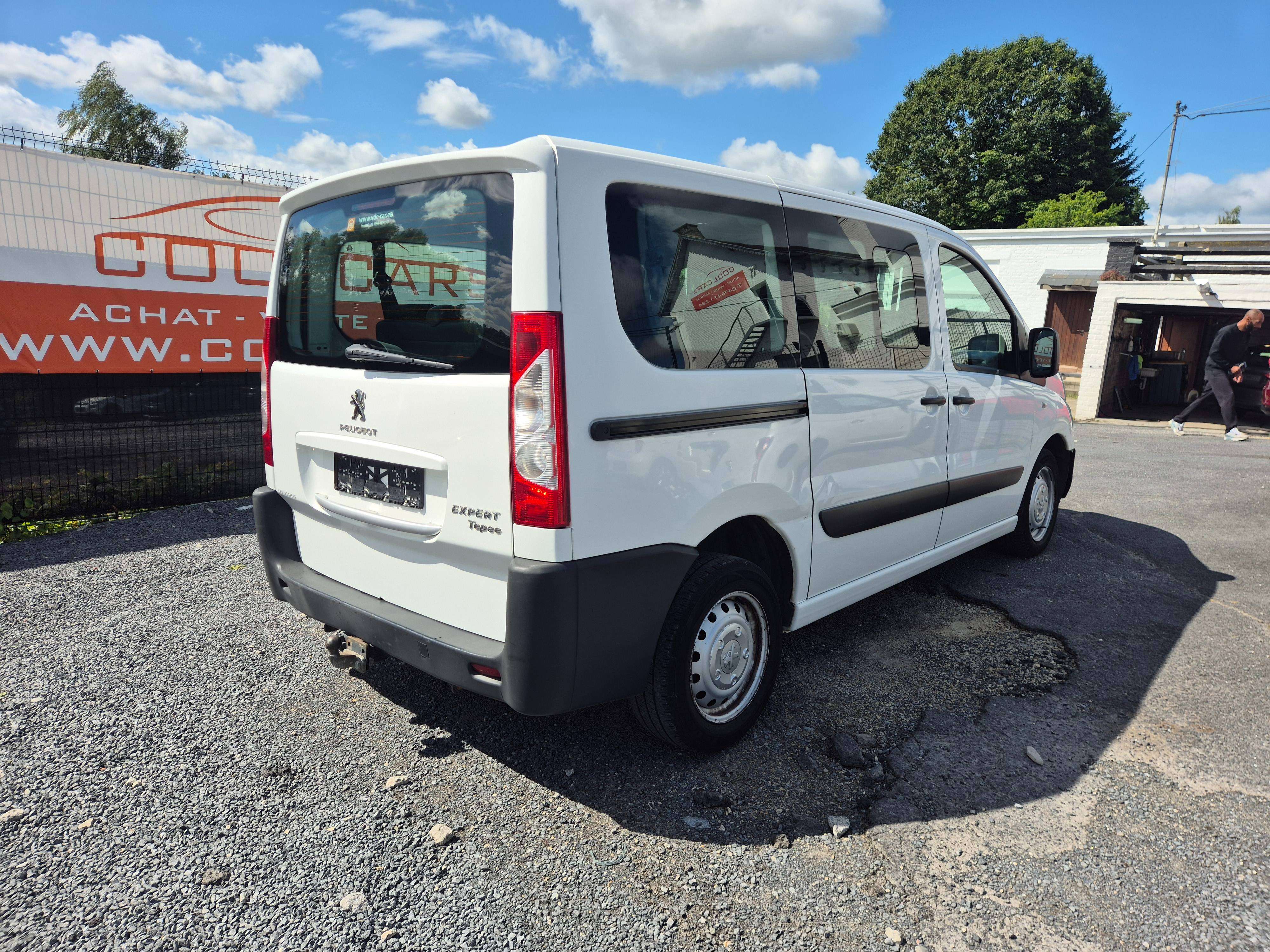 Peugeot Expert 2.0 HDi L1H1 Confort 9pl.