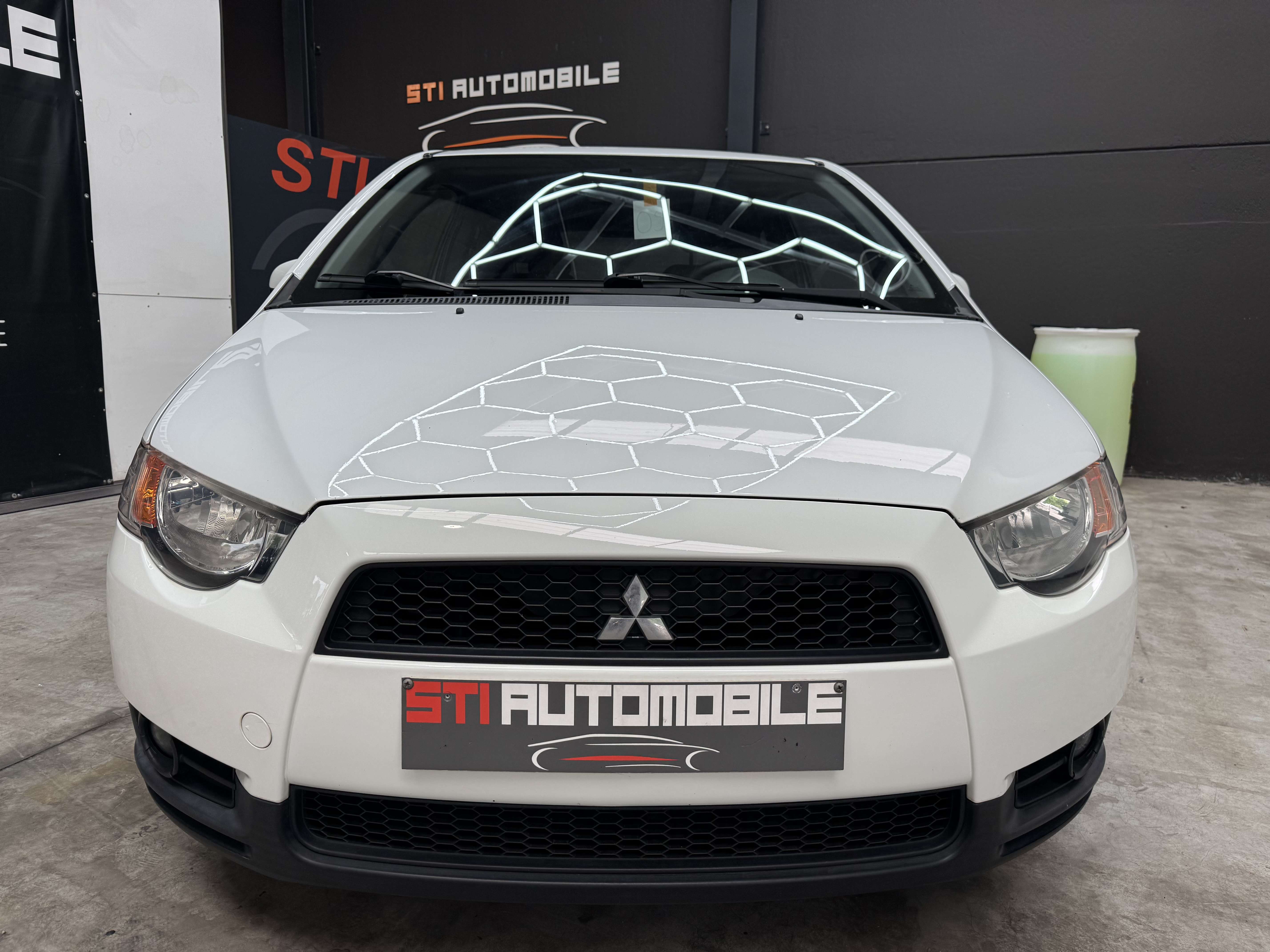 Mitsubishi Colt **GARANTIE 12 MOIS **