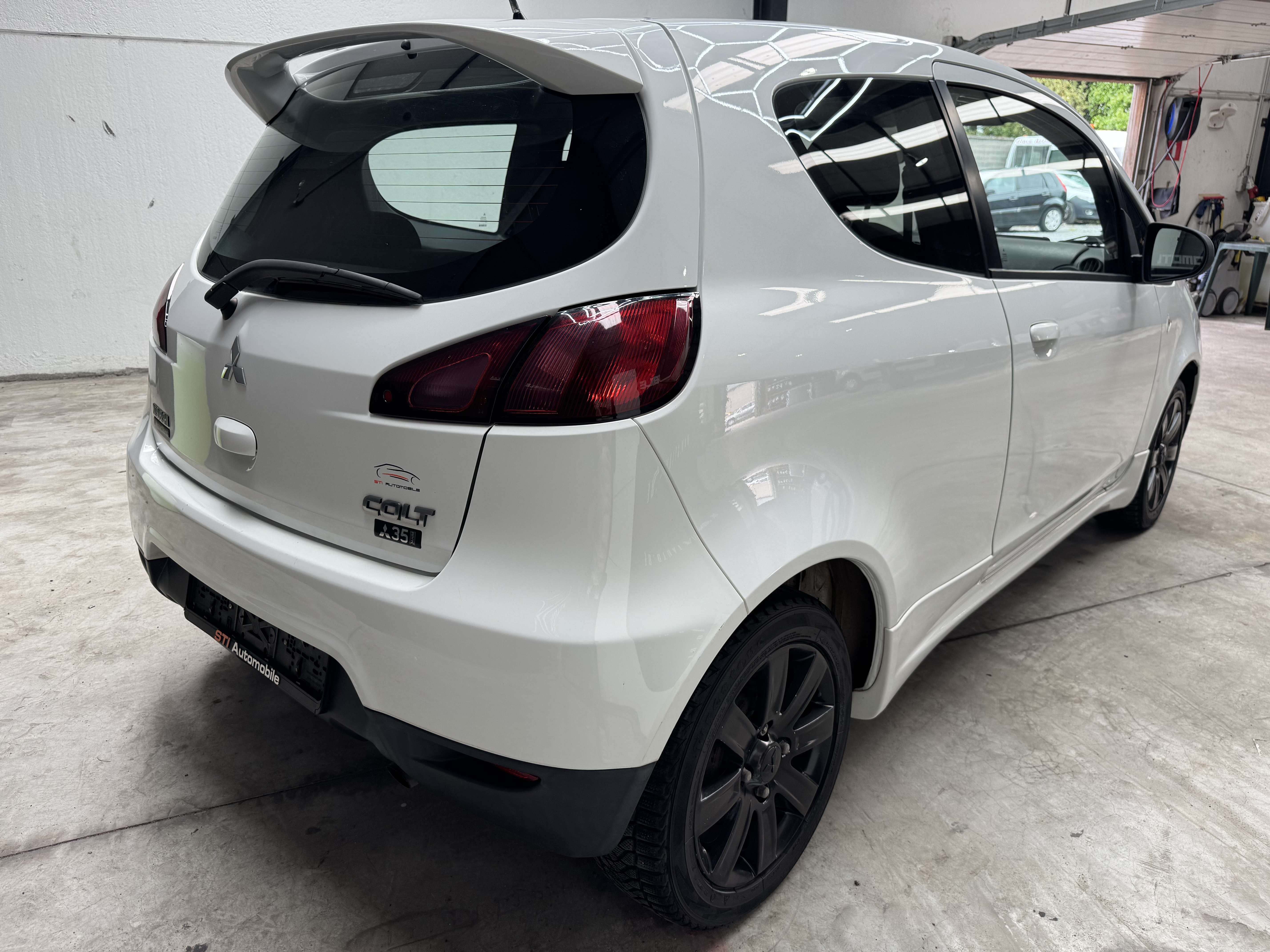 Mitsubishi Colt **GARANTIE 12 MOIS **