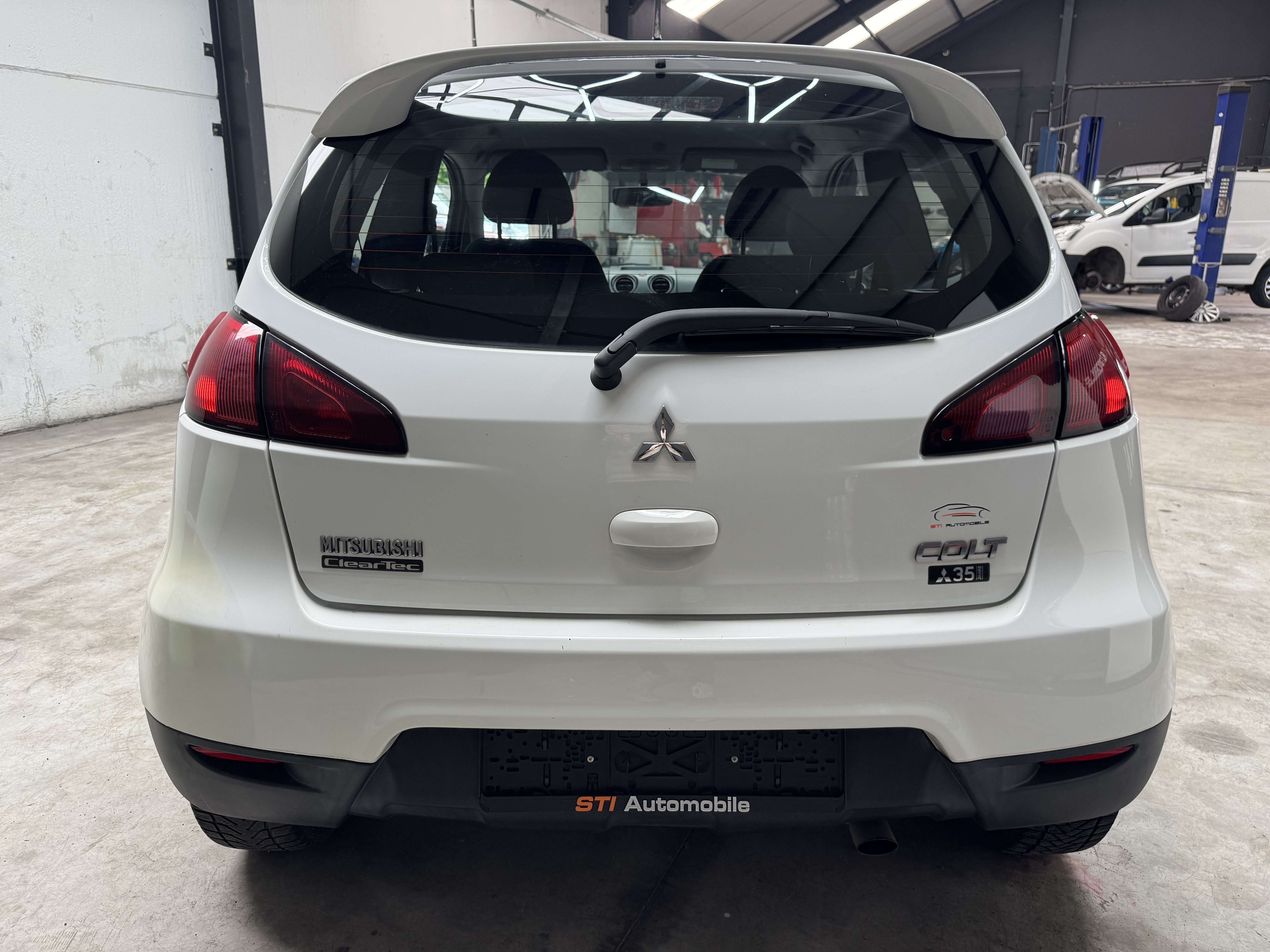 Mitsubishi Colt **GARANTIE 12 MOIS **