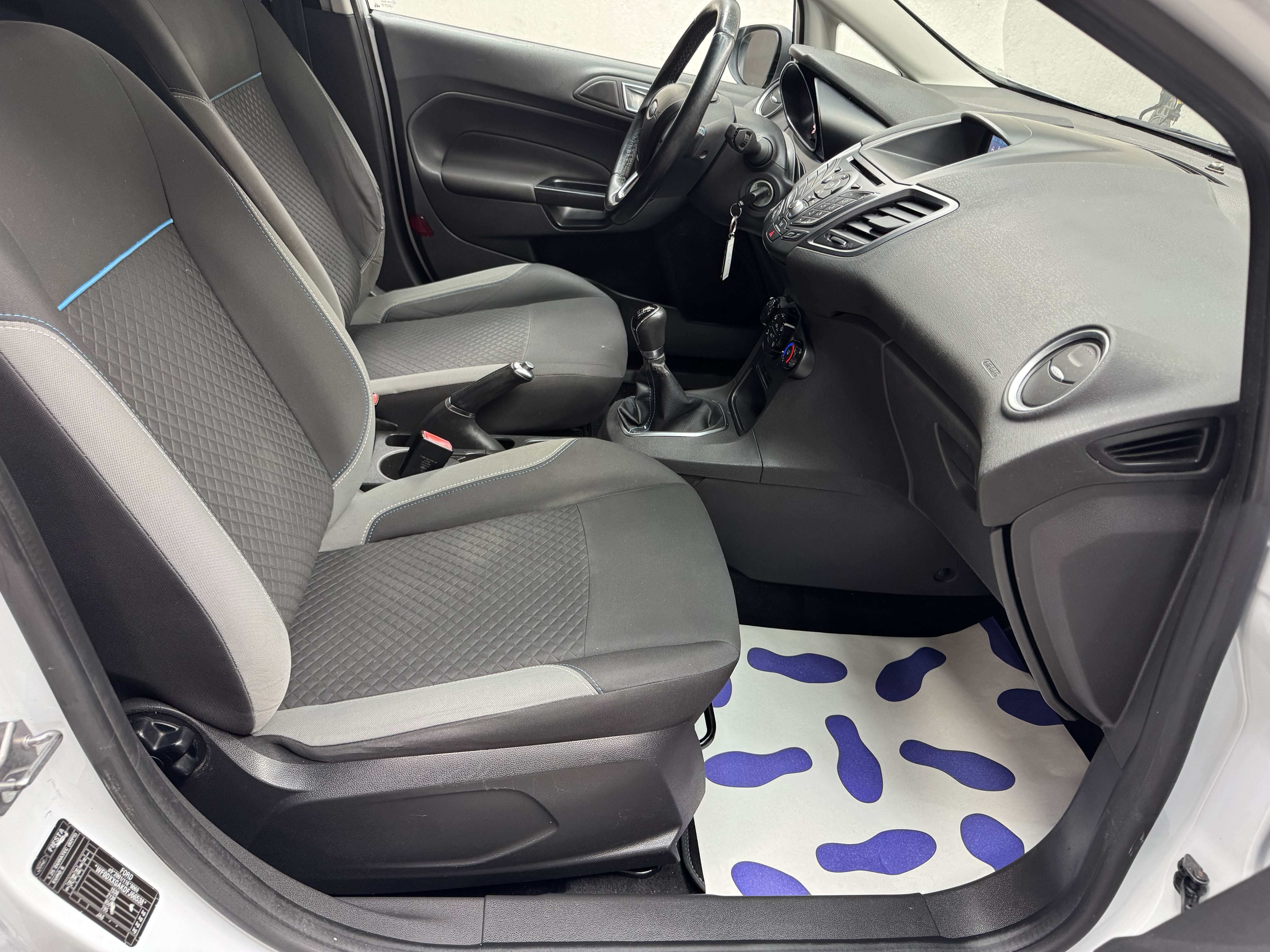 Ford Fiesta ** GARANTIE 12 MOIS **
