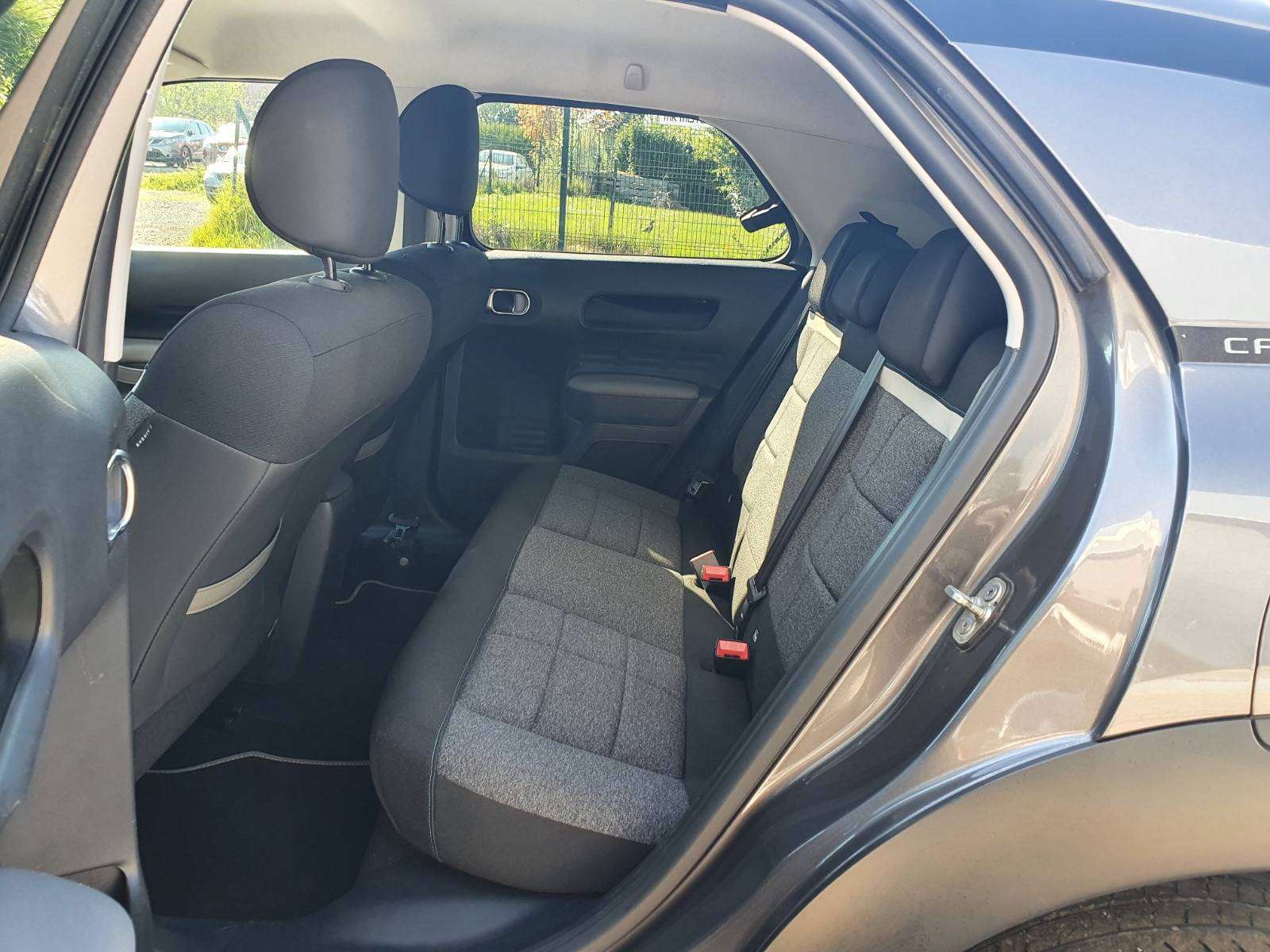 Citroen C4 Cactus 🟢1.2 ESSENCE 110CV - FULL CARNET - CAMERA - CAR PLAY