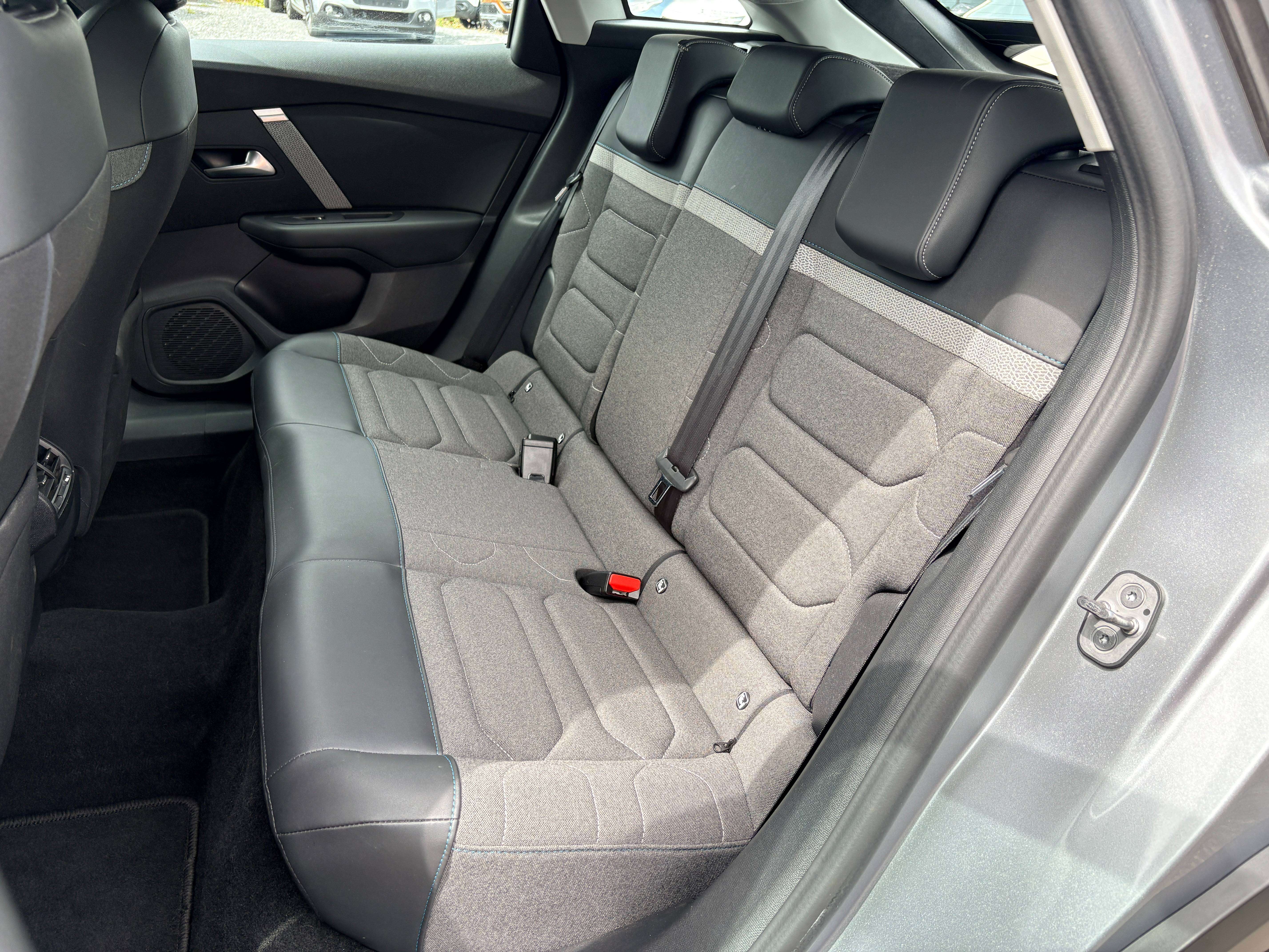Citroen C4 1.2 Feel - EU6D - GARANTIE 1AN -