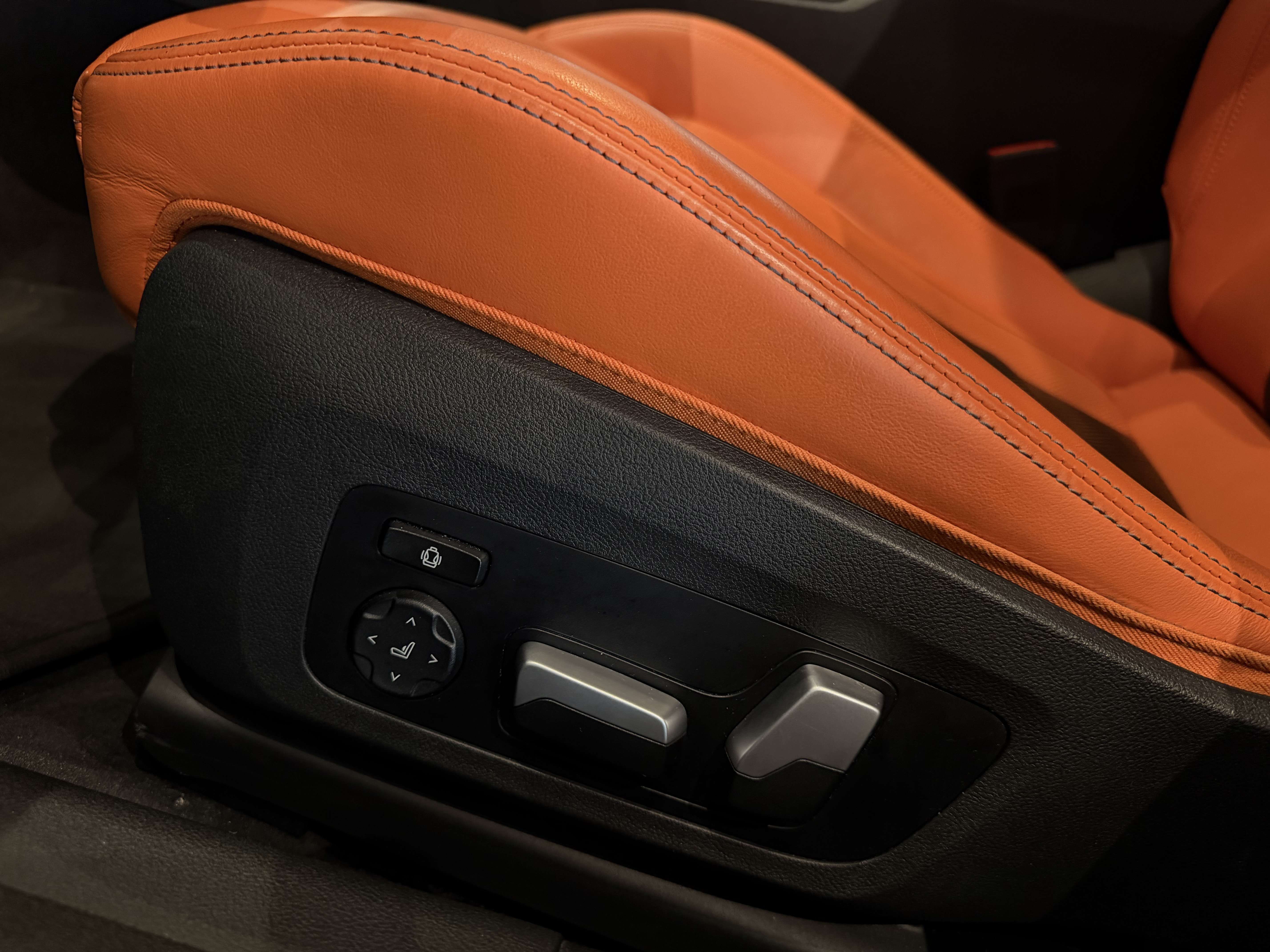 BMW M3 3.0 xDrive M Competition - CARBON - 1ERPRO - FULL OPTIONS -