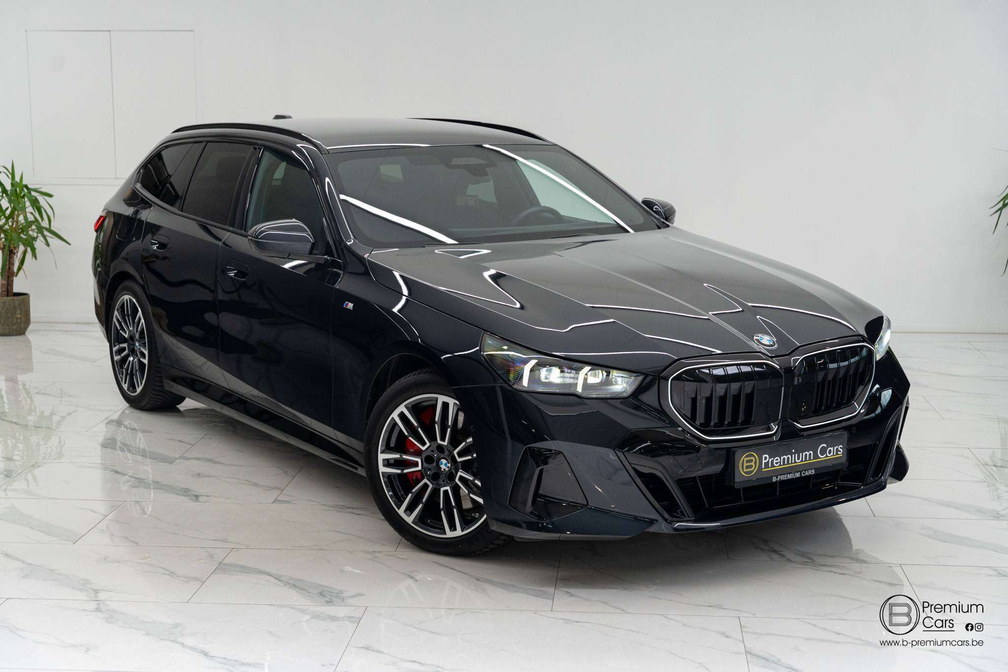 BMW 540 d xDrive touring M-Sport! Acc, 360°, B&W 4D, Full!